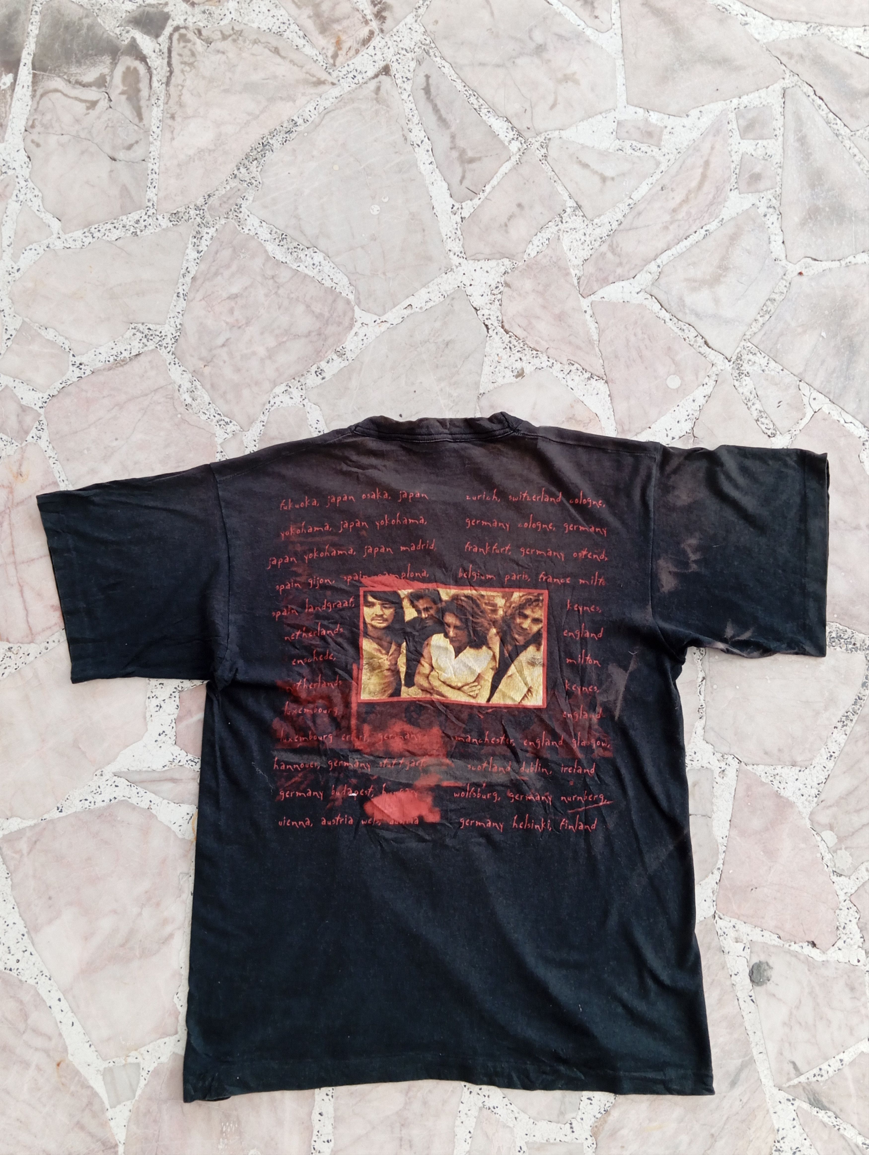 Bon Jovi × Vintage Vintage 90s Bon Jovi These Days Shirt Size US M / EU 48-50 / 2 - 8 Thumbnail