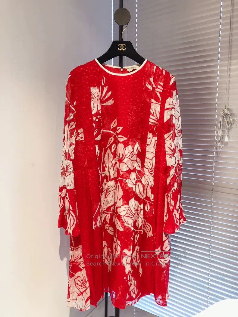 Fendi Fendi Heavy Polka Dot Embroidered Silk Printed Dress Size XS / US 0-2 / IT 36-38 - 1 Thumbnail