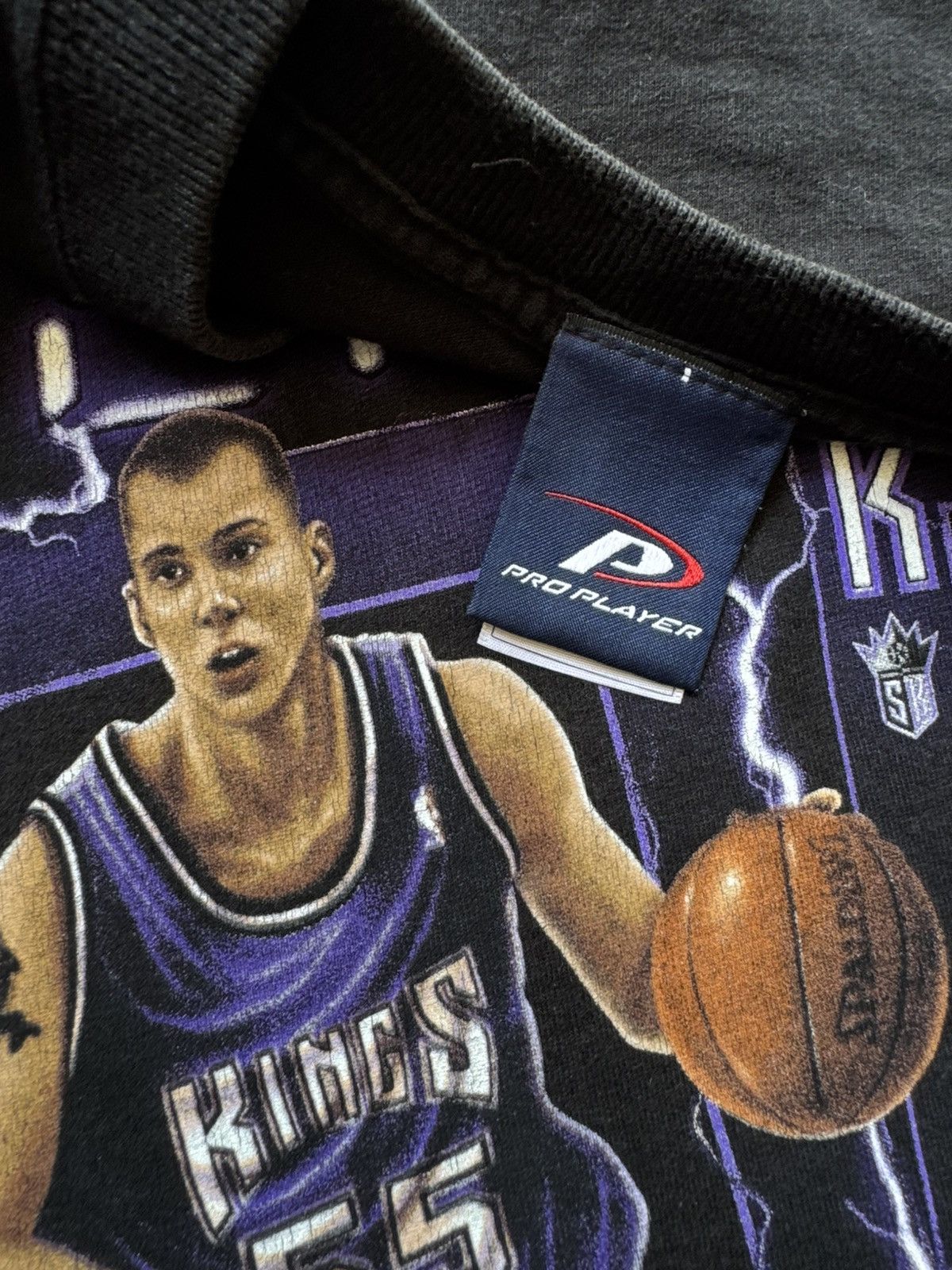 Vintage ‘00s Sacramento Kings Jason Williams NBA Tee Shirt Y2Kings Size US L / EU 52-54 / 3 - 6 Thumbnail