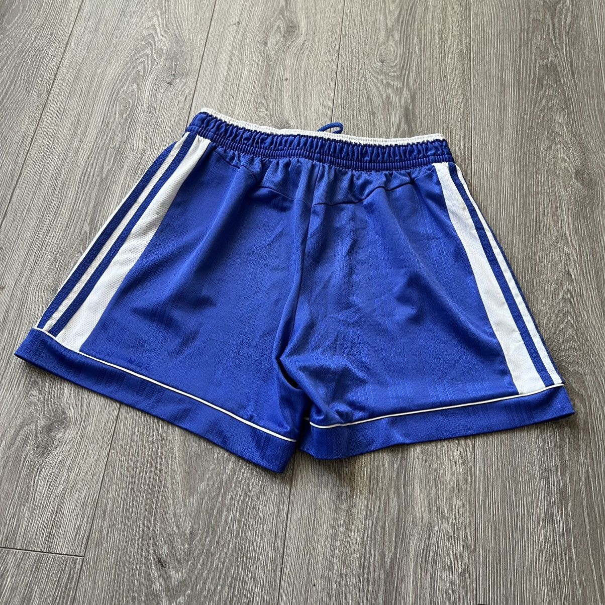 Adidas Vintage 90s Adidas Shorts Size M Size US 32 / EU 48 - 13 Thumbnail