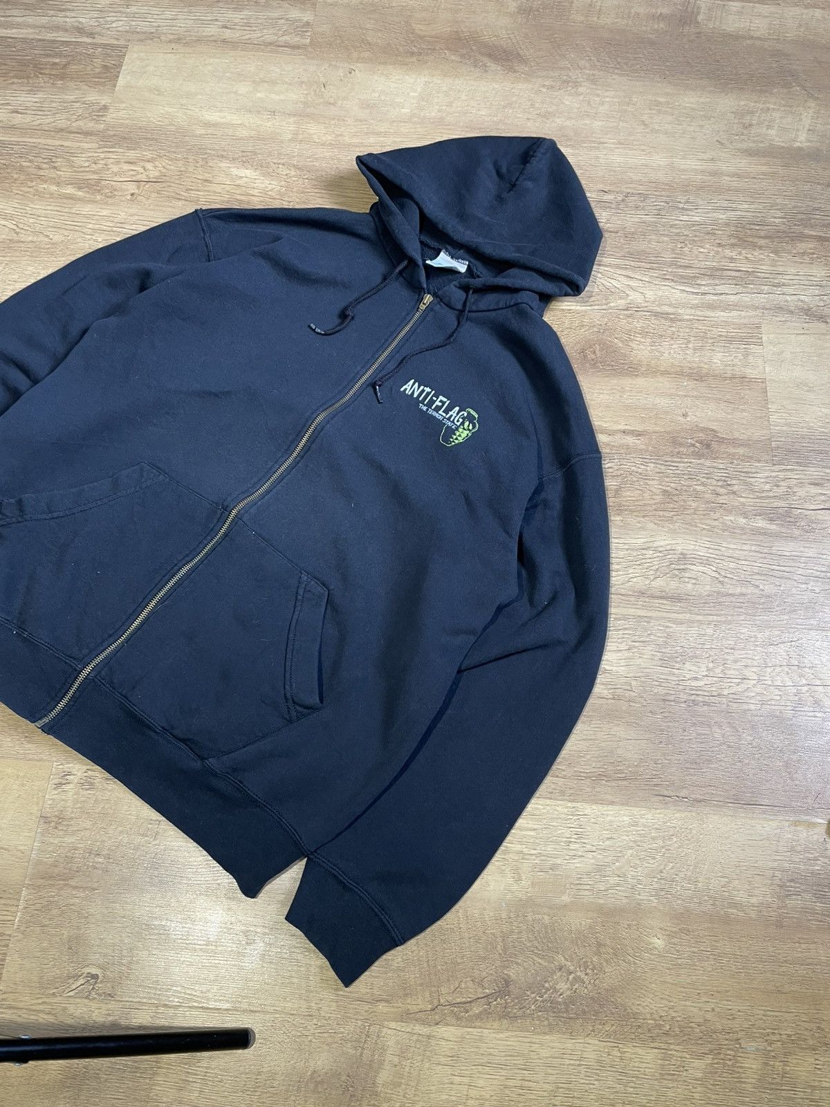 Vintage Vintage Rare Anti-Flag The Terror State 00s Merch Zip Hoodie Size US XL / EU 56 / 4 - 7 Thumbnail