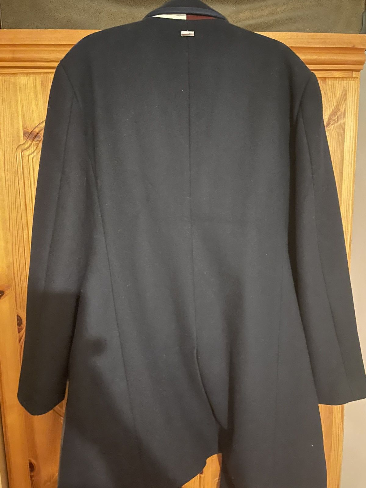 Tommy Hilfiger Men navy size L/G winter wear coat Size US L / EU 52-54 / 3 - 7 Thumbnail