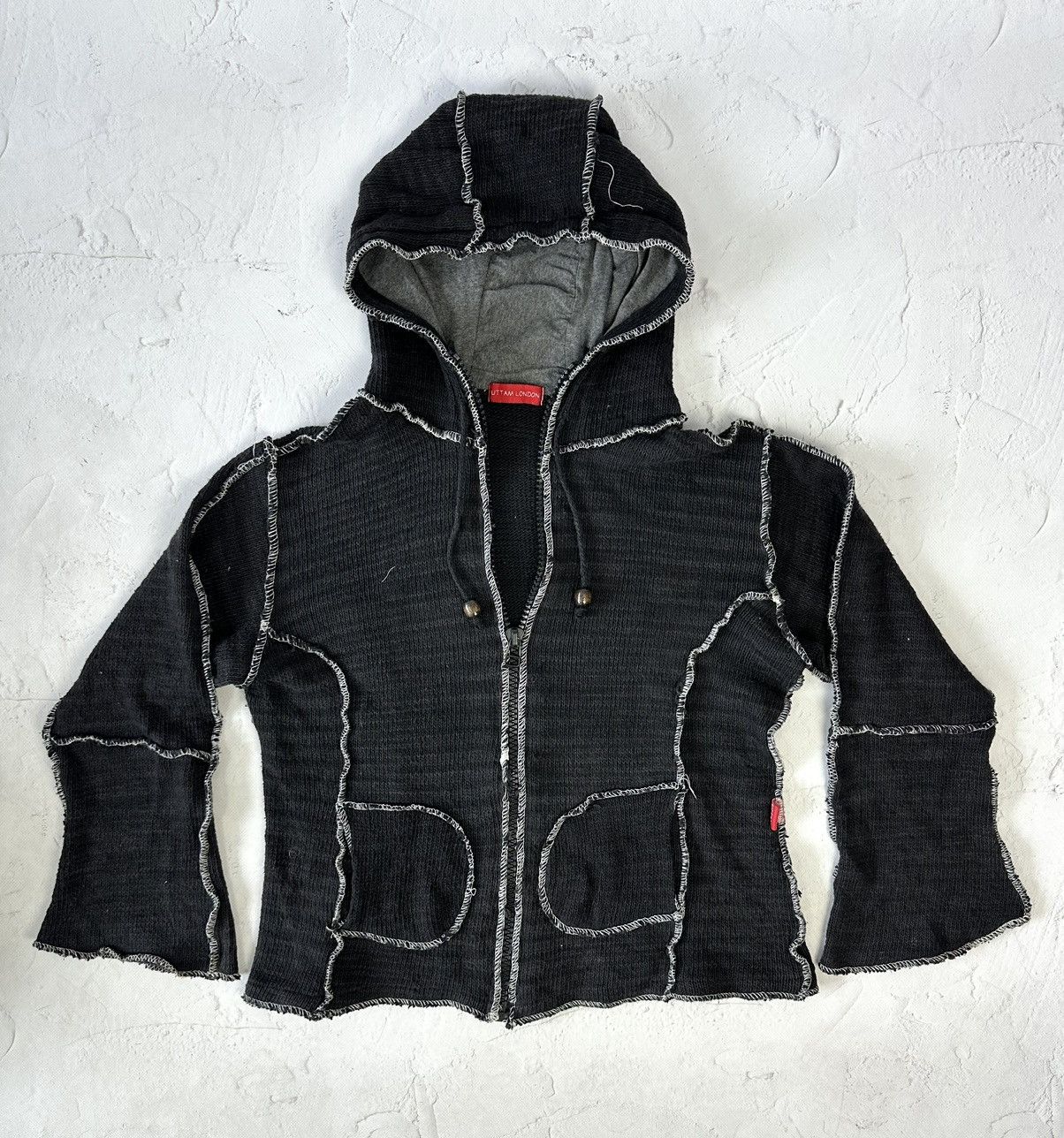 If Six Was Nine × Japanese Brand × Vintage Vintage Crop Black Hoodie Size S / US 4 / IT 40 - 1 Thumbnail