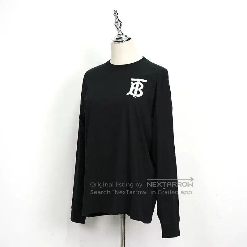 Burberry Burberry Black Logo Long Sleeve Sweatshirt for Women. Size XS / US 0-2 / IT 36-38 - 2 Thumbnail