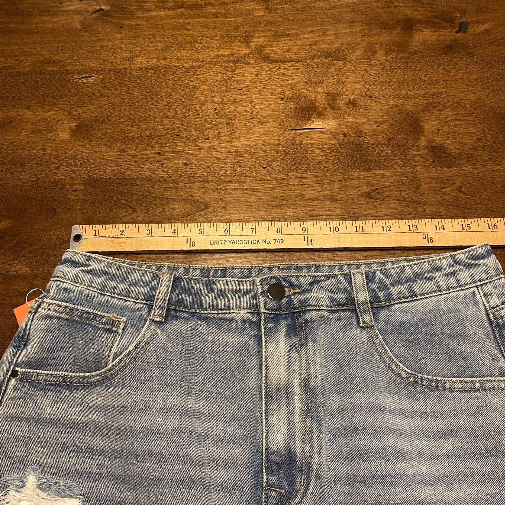 Vintage VINTAGE Feelnine Women's Shorts XL Light Wash Blue Denim Mom 31" Waist 3" Inseam Jeans Size 40" / US 18 - 6 Thumbnail
