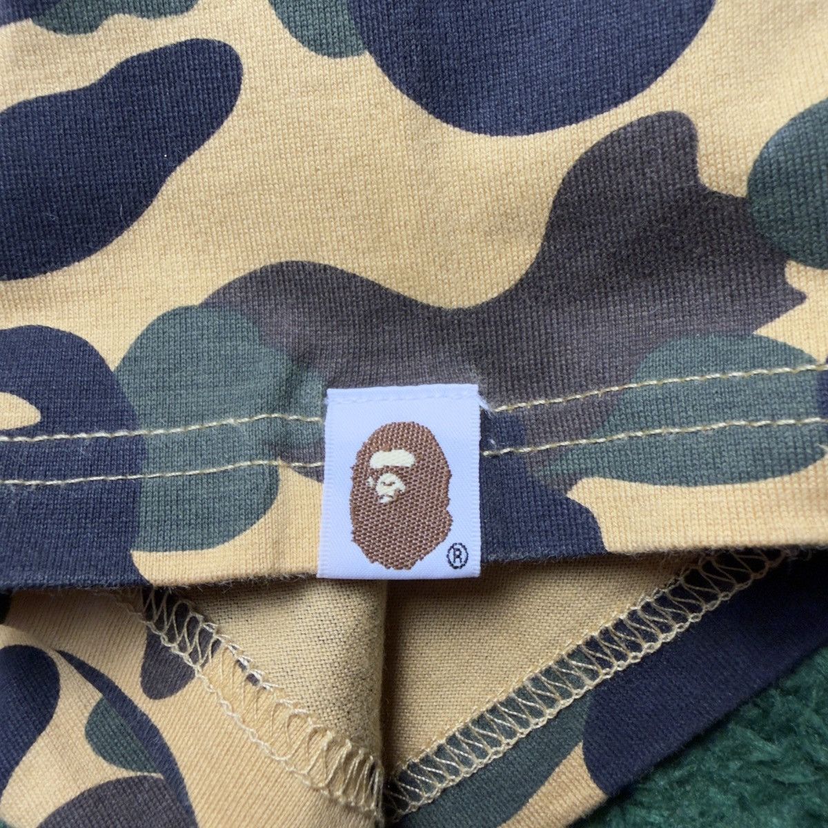 Bape 1st camo all logo tee Size US XL / EU 56 / 4 - 7 Thumbnail
