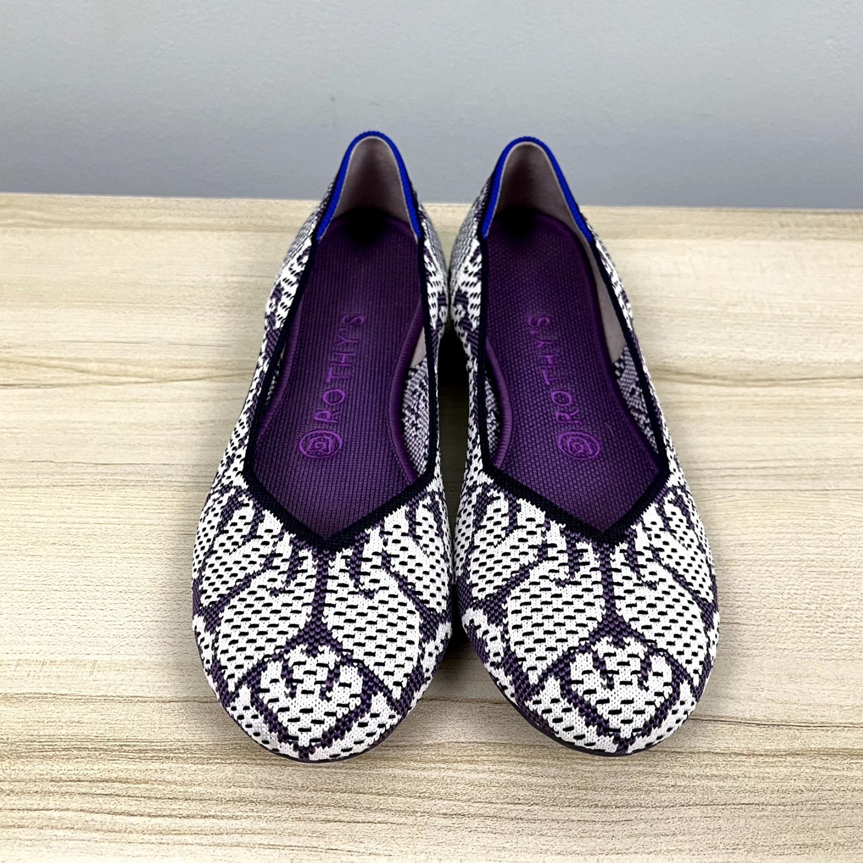 Vintage ROTHYS Ballet Flat Women 8.5 Wisteria Purple White Round Toe Slip On Career Casual Workwear Size US 5 / IT 35 - 5 Thumbnail