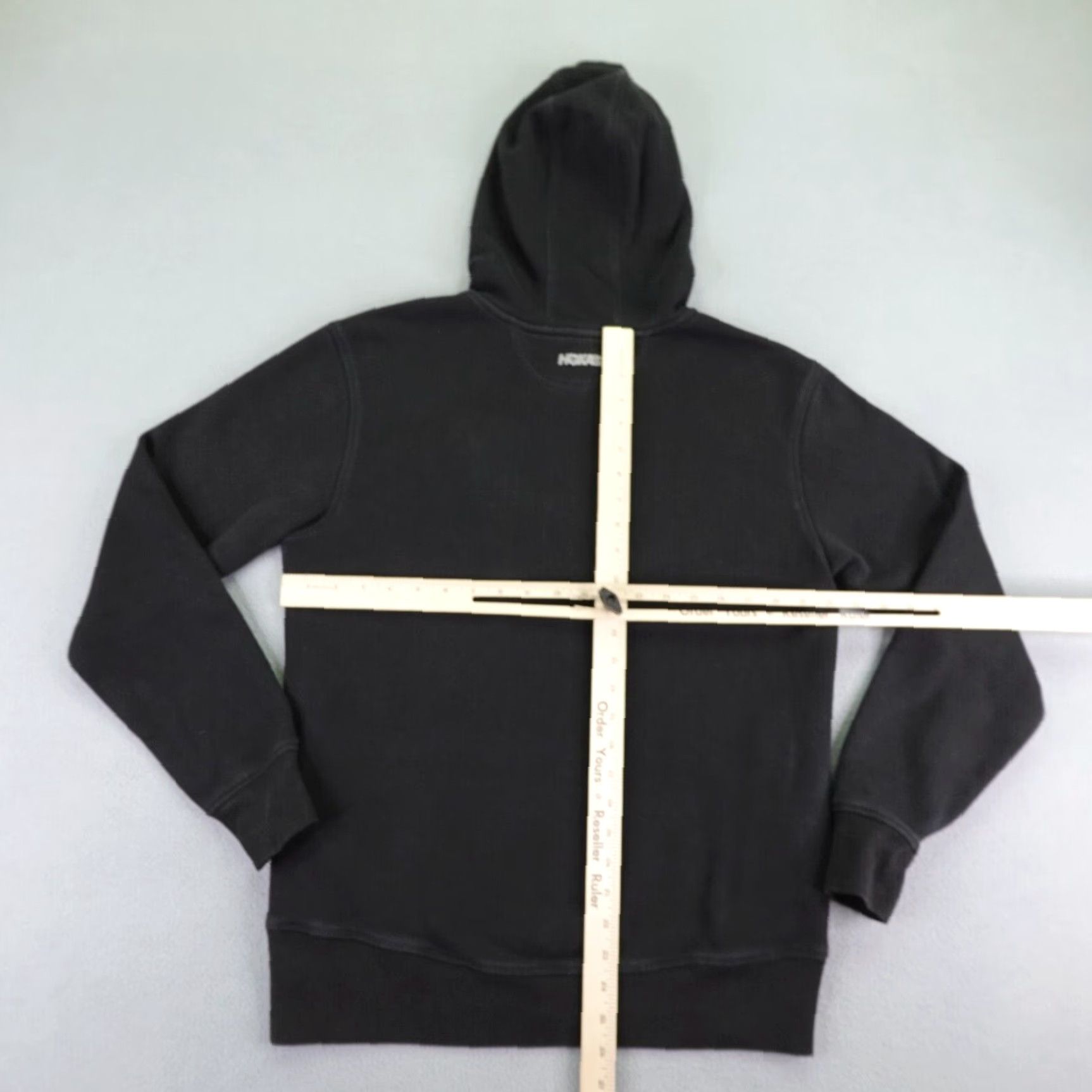 Vintage Hoka Hoodie Mens Medium Black Pullover Hoodie Running Sweatshirt Logo Pockets 90s Outdoor Sports Mens Size US M / EU 48-50 / 2 - 7 Thumbnail