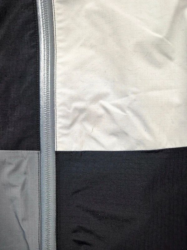 Arc'teryx Arc'teryx Mens Black Beams Patchwork Beta SL Raincoat Size S Size US S / EU 44-46 / 1 - 4 Thumbnail