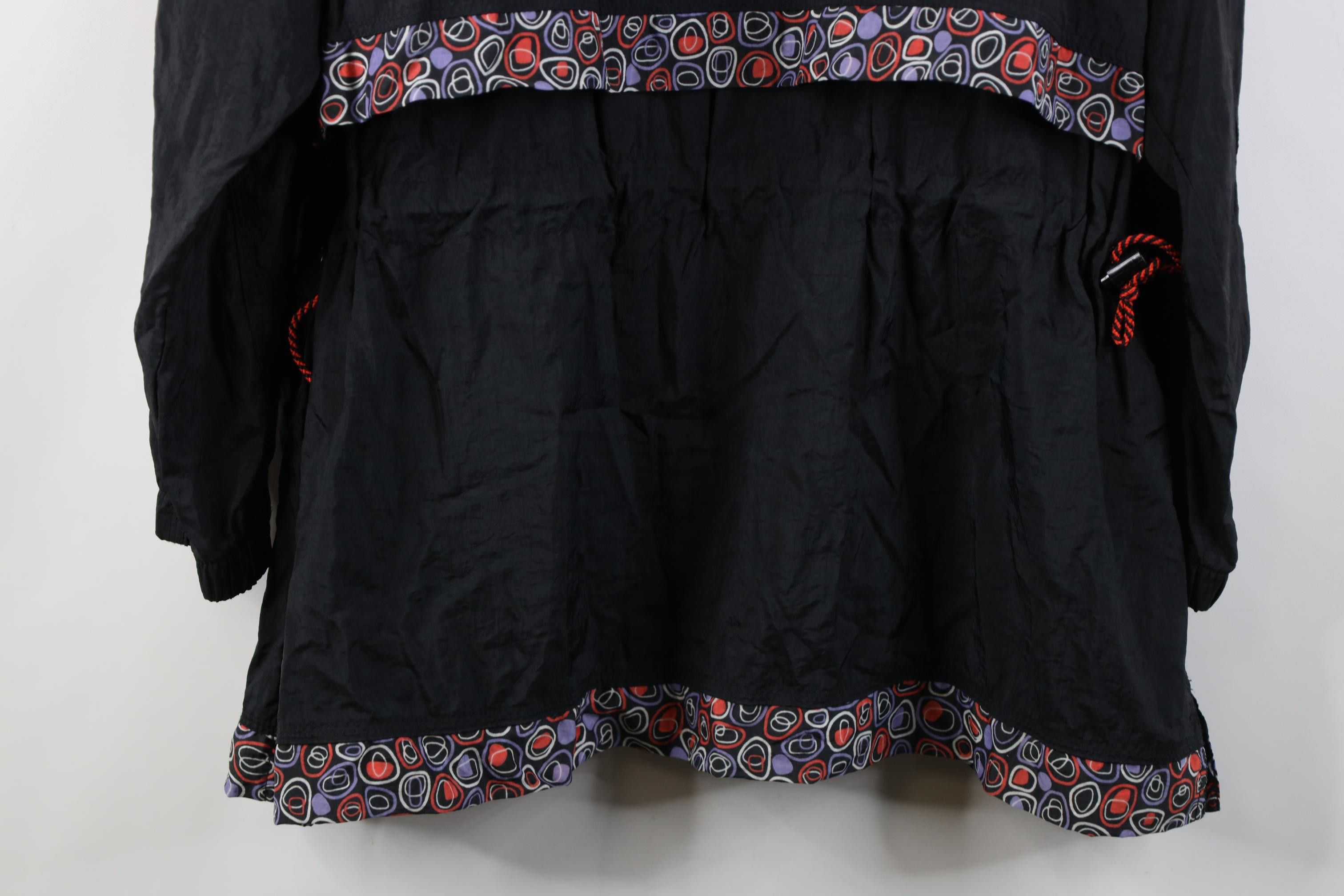 Nike Vintage 90s Nike Spell Geometric Hooded Windbreaker Jacket Size M / US 6-8 / IT 42-44 - 14 Thumbnail