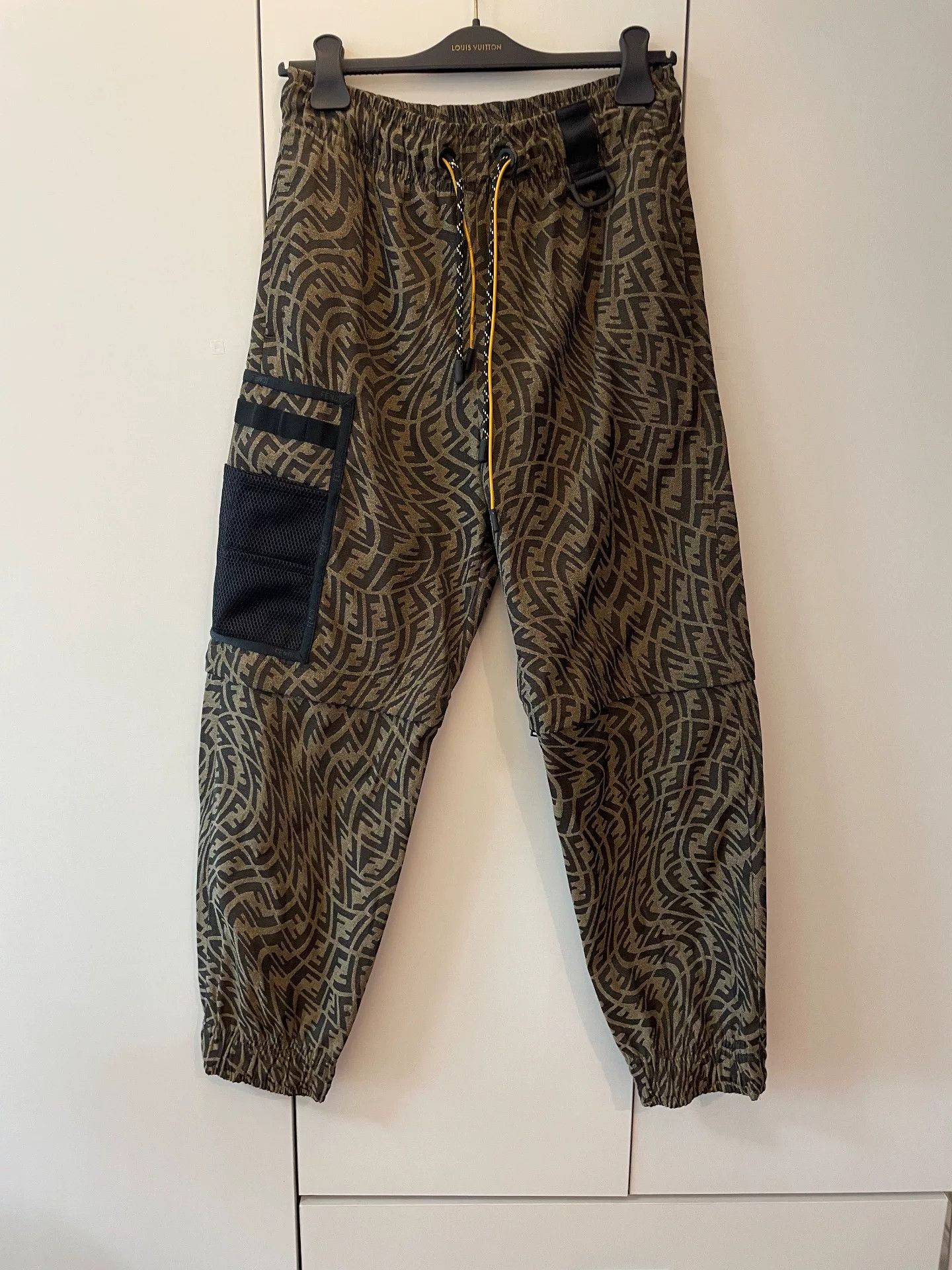 Fendi Fendi All-Over Print Casual Pants Size US 32 / EU 48 - 1 Thumbnail