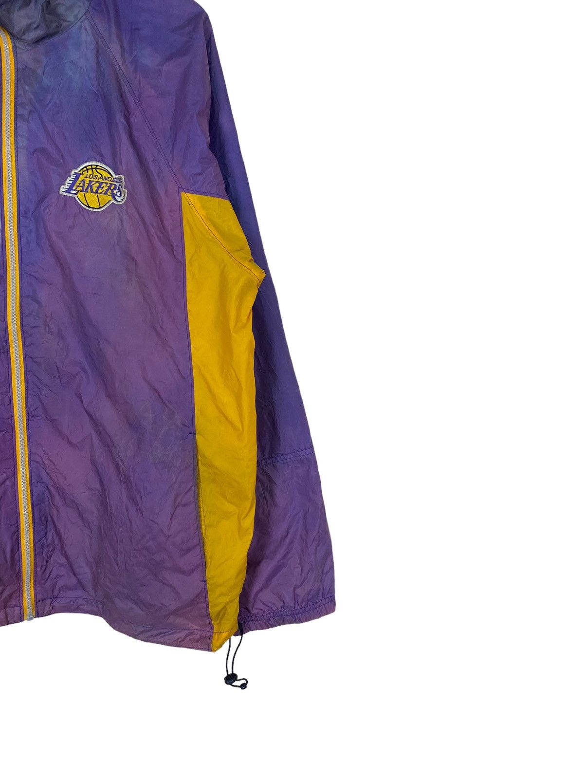 NBA × Reebok Vintage Reebok L.A Lakers Winbreaker Jacket Size US L / EU 52-54 / 3 - 2 Thumbnail