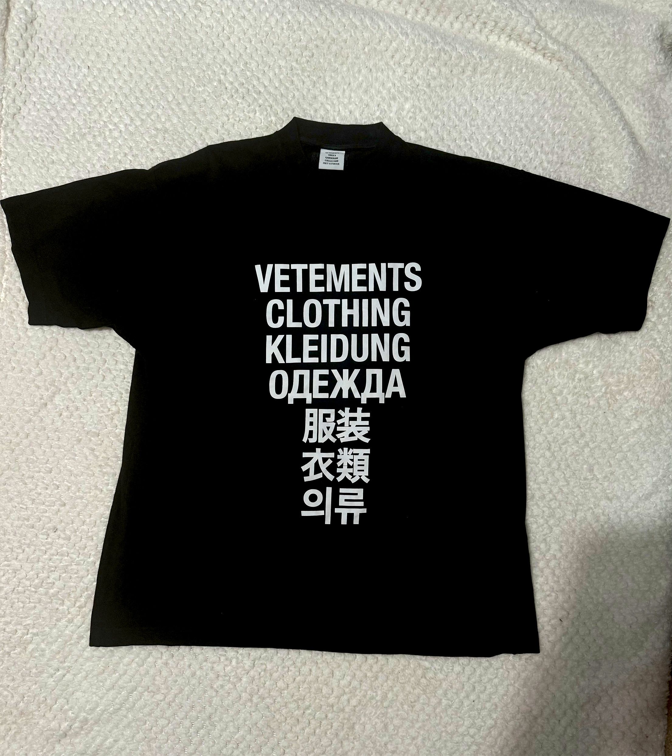 Pre-owned Vetements Translation T Shirt Fw22 In Black