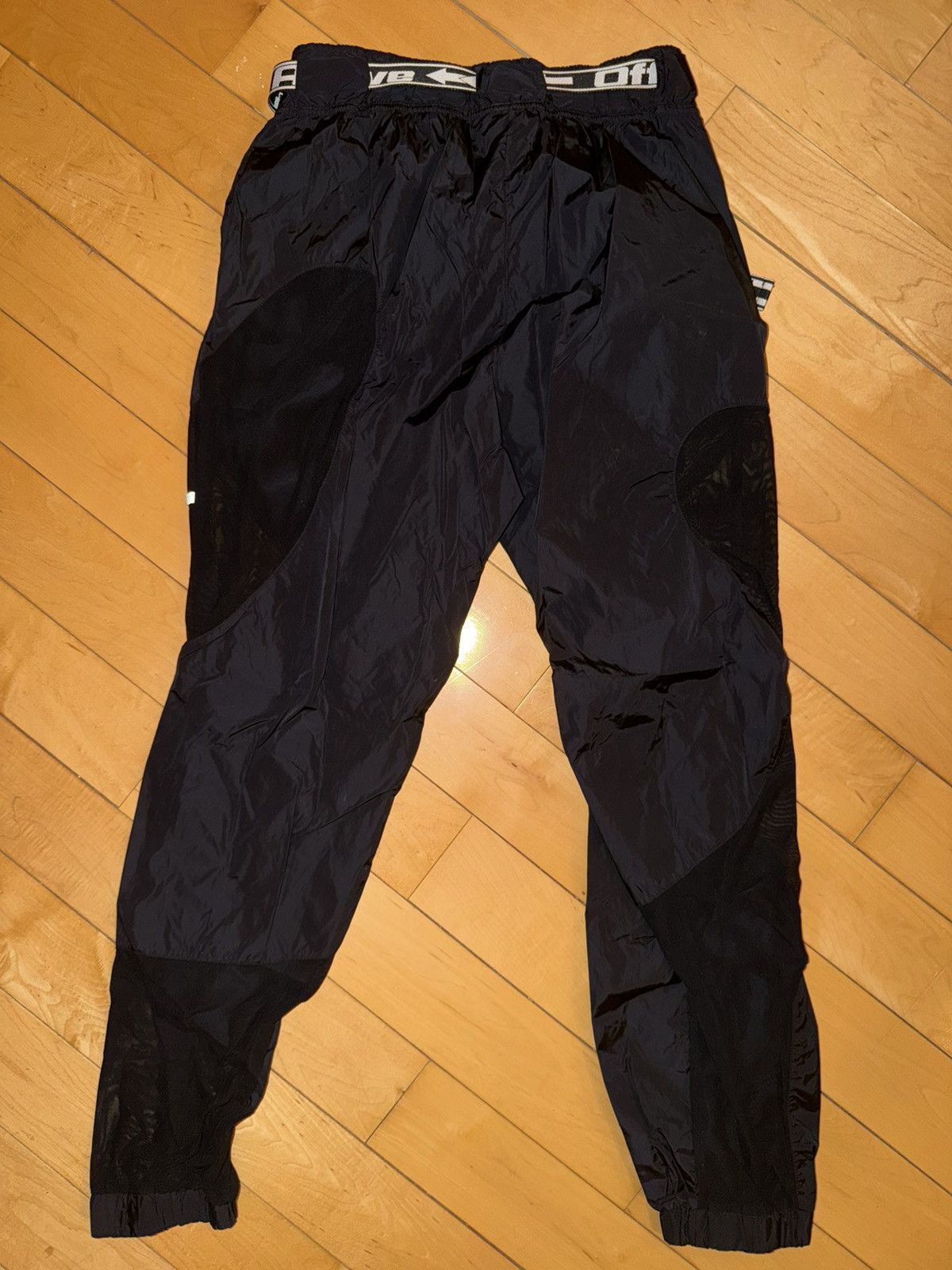 Off-White off white active parachute pants Size US 30 / EU 46 - 7 Thumbnail