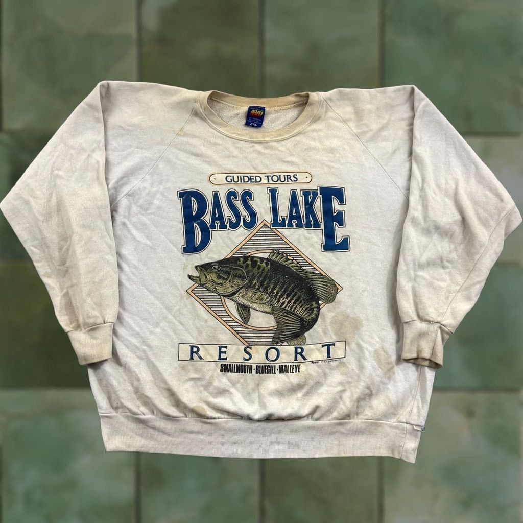 Vintage VINTAGE Sun Sweatshirt Crewneck Men 2XL Gray Fishing Outdoor 90s Bass Lake Resort Graphic Print Fashion Pullover Size US XXL / EU 58 / 5 - 1 Thumbnail