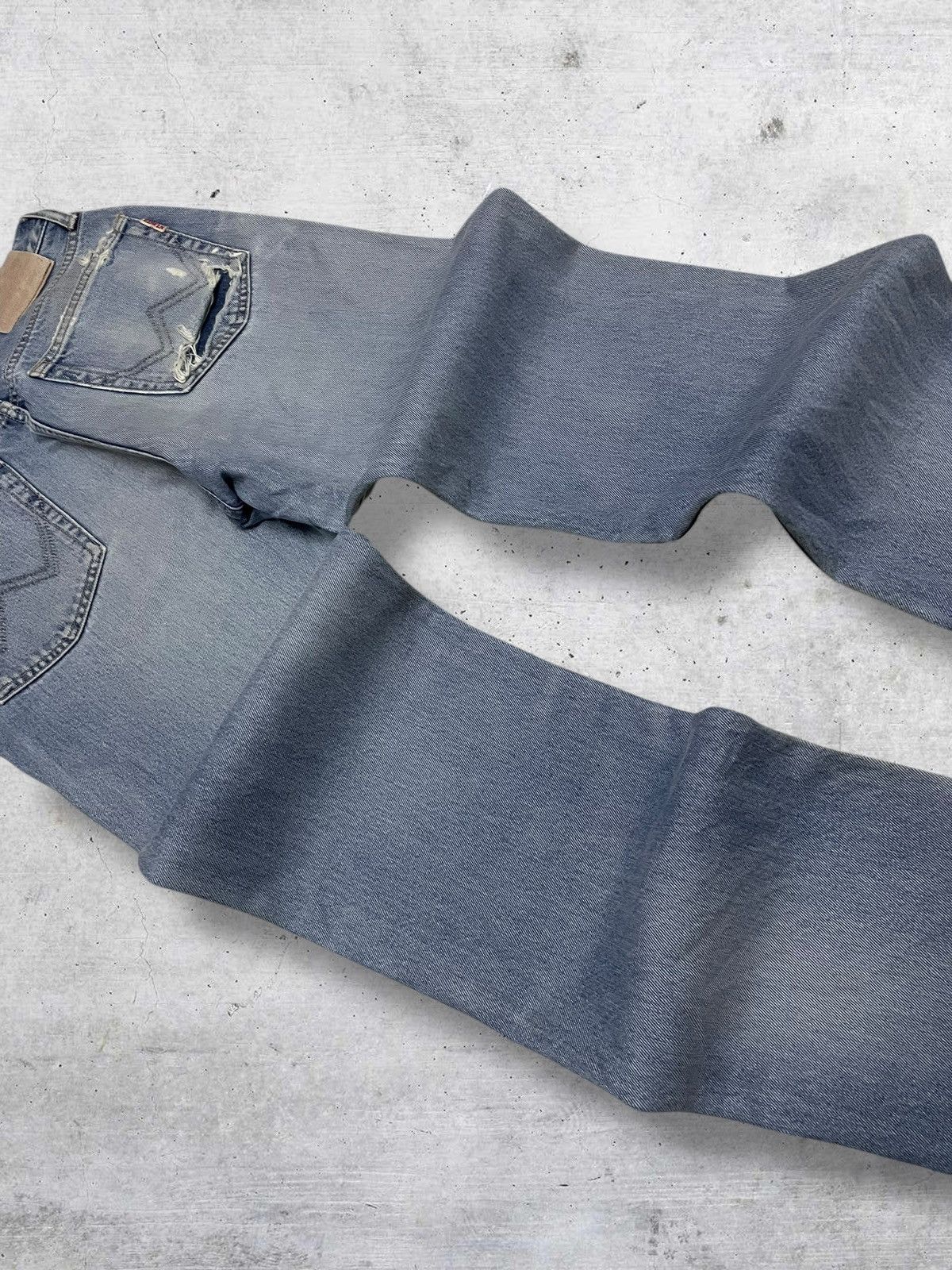 Edwin VINTAGE EDWIN DESIGNER 90S OG JAPAN BLUEWASHED DISTRESSED Size US 29 - 14 Thumbnail