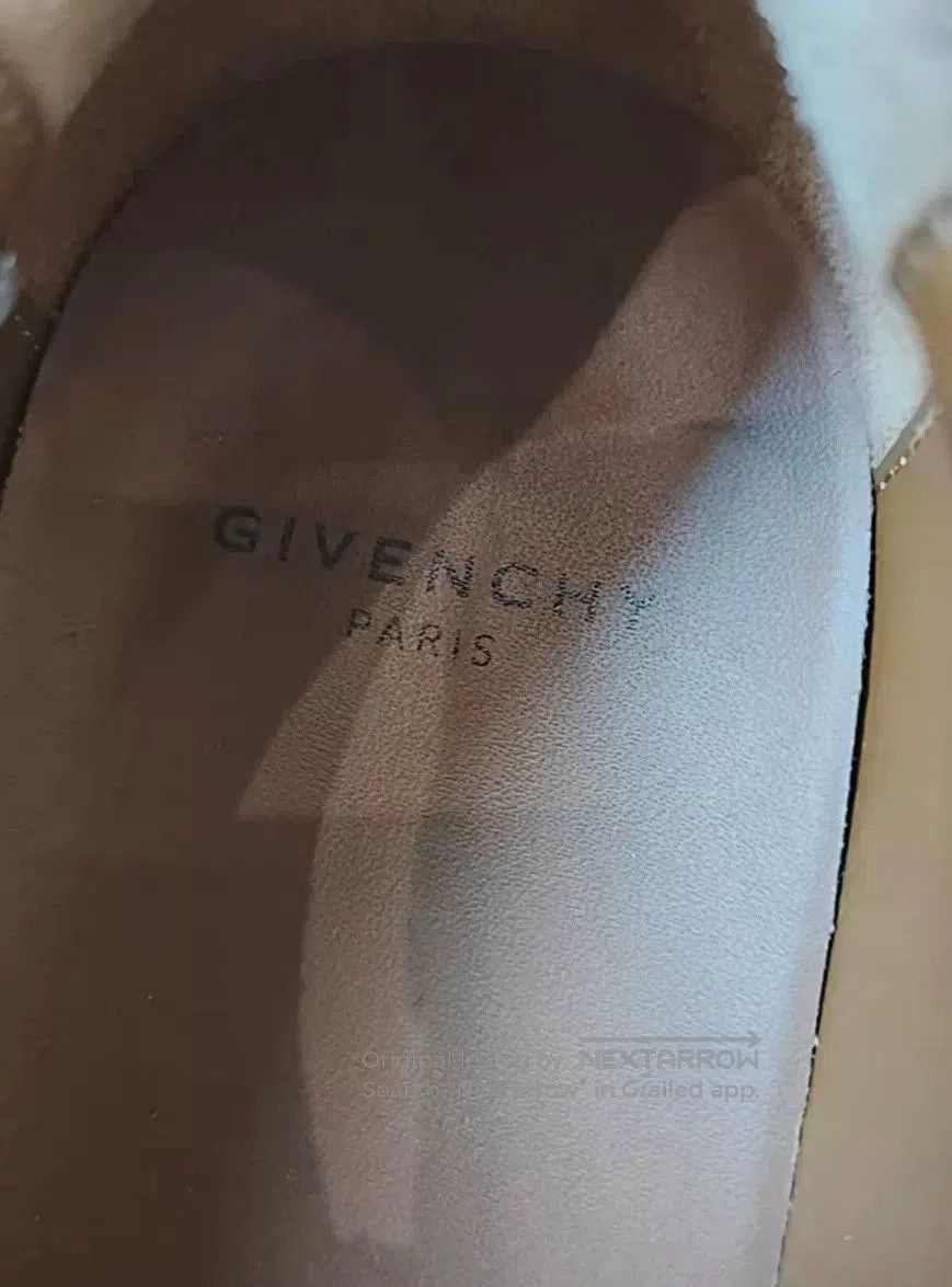 Givenchy GIVENCHY Lettered White Sneakers. Size US 4.5 / IT 34.5 - 5 Thumbnail