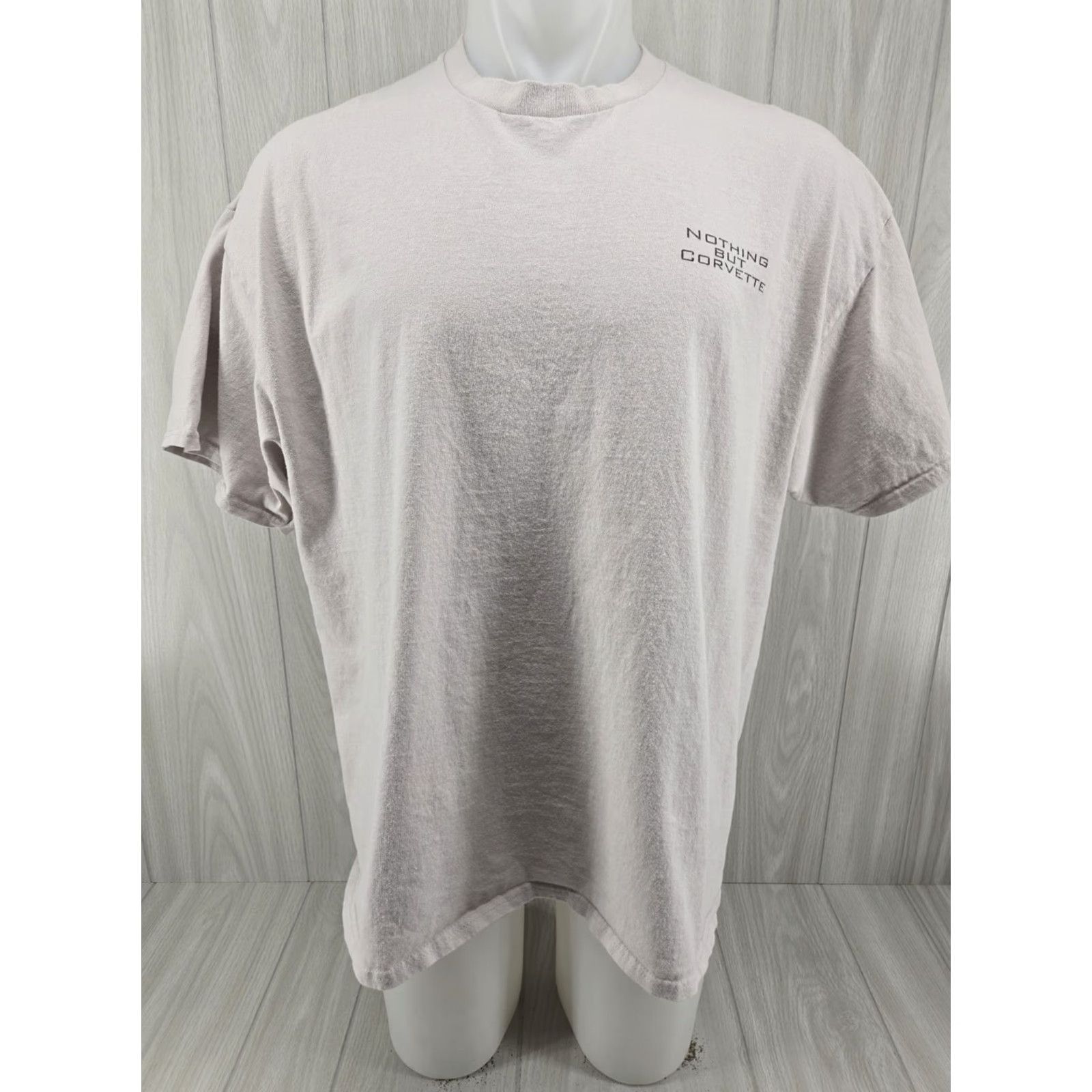 Gildan VINTAGE Nothing But Corvette Chevrolet St Thomas Virgin Islands T Shirt 2XL Mens Cream Distressed 2XL Short Sleeve Crew Neck Cotton T-Shirt Size US XXL / EU 58 / 5 - 2 Thumbnail