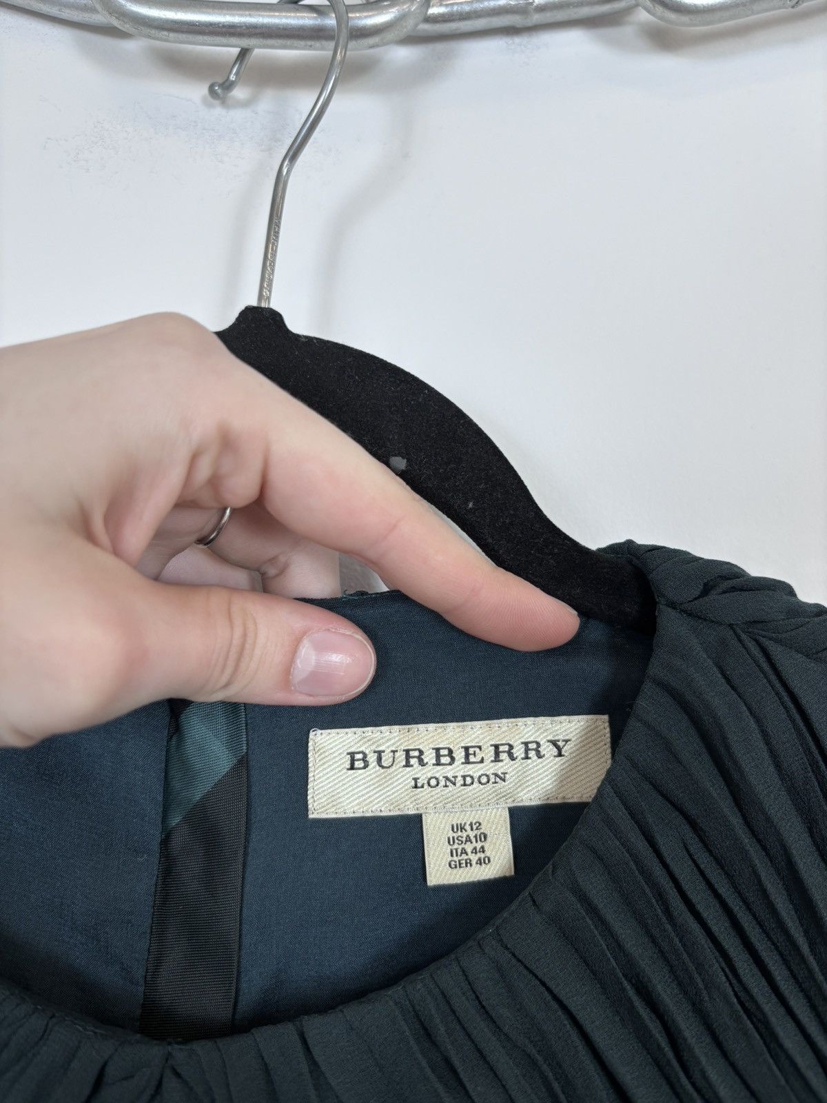 Burberry Burberry Women’s Elegant Sleeveless Ruched Chiffon Dress Size L / US 10 / IT 46 - 5 Thumbnail
