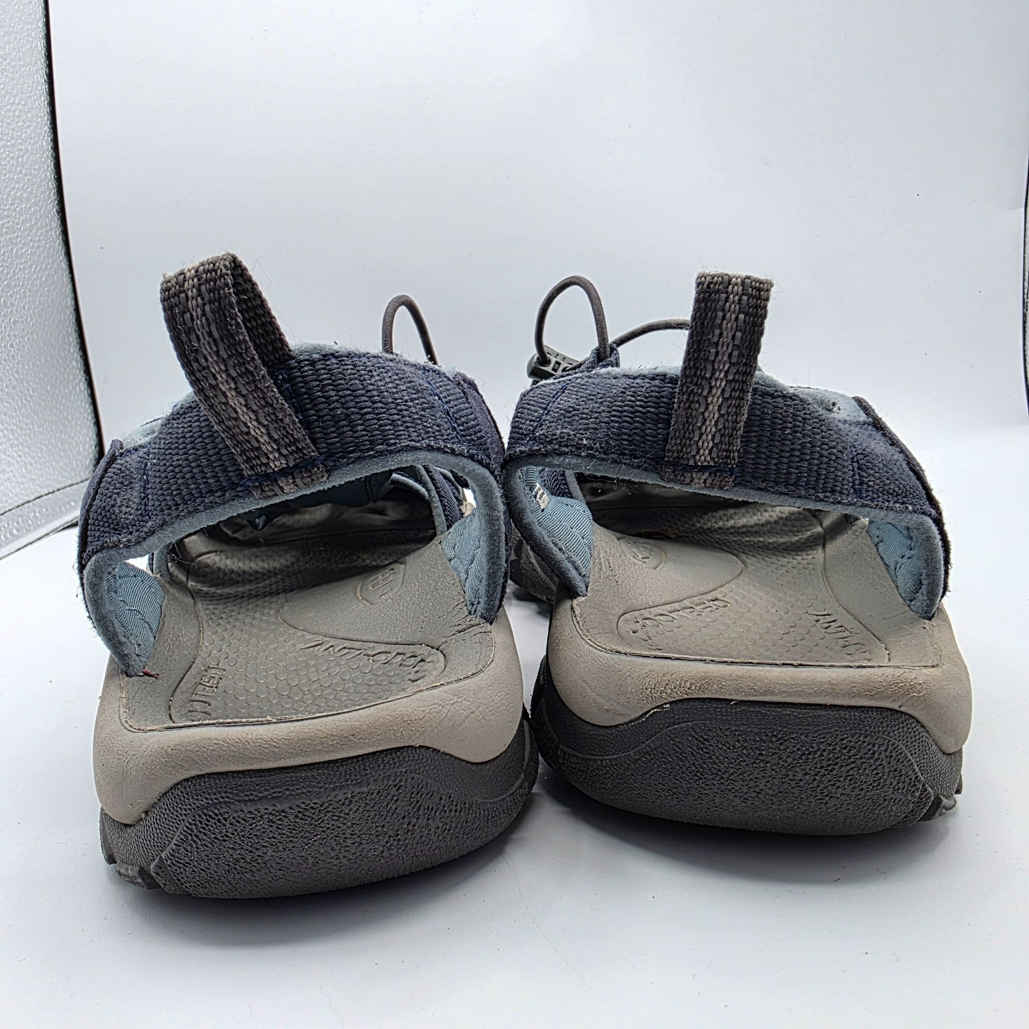 KEEN Keen Newport H2 Womens Size 11 Navy Magnet Water Sandals Cas Size US 11 / IT 41 - 5 Thumbnail