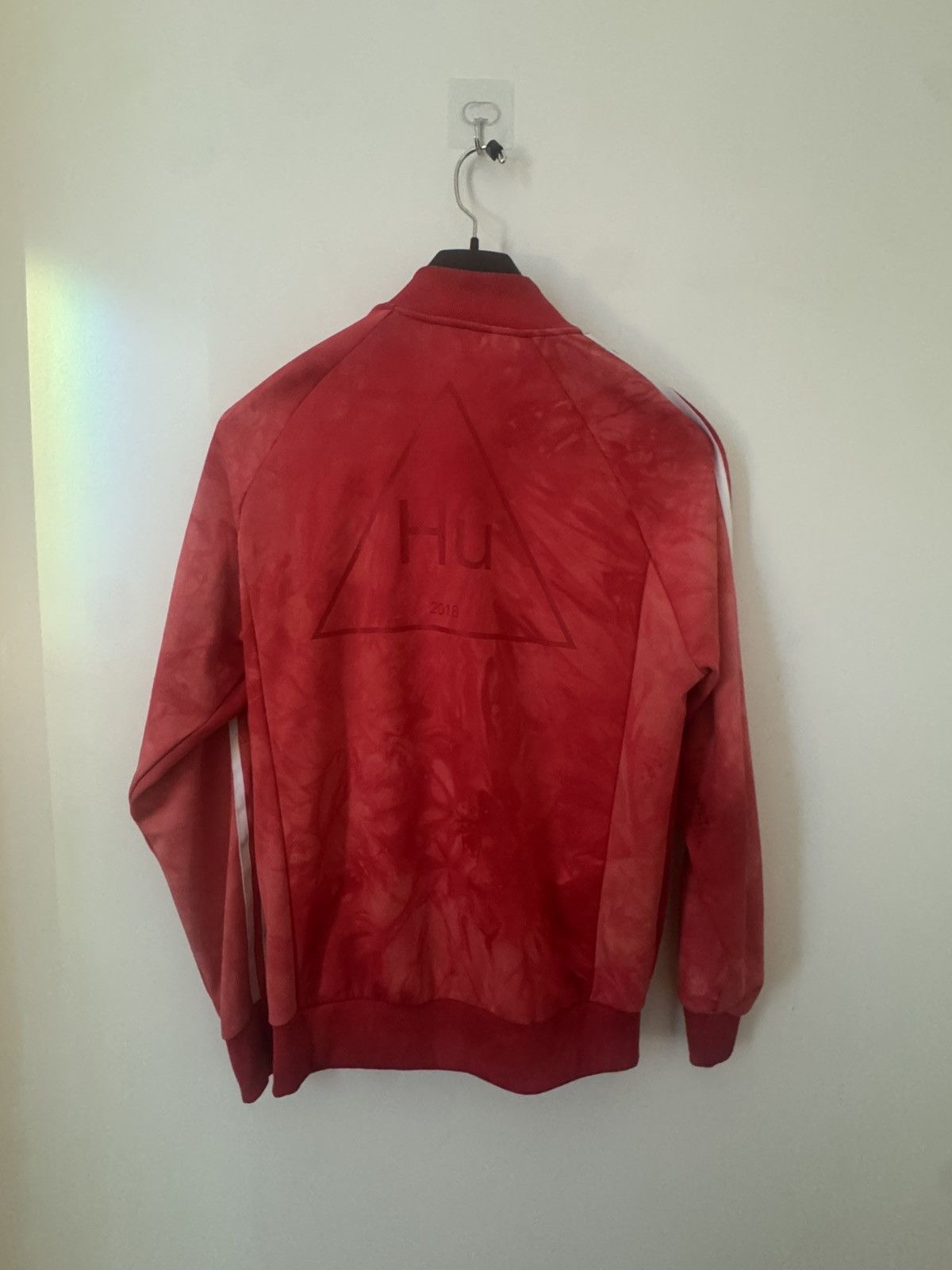 Adidas × Pharrell Adidas x Pharrell Williams Red Superstar Track Jacket M Size US M / EU 48-50 / 2 - 2 Thumbnail