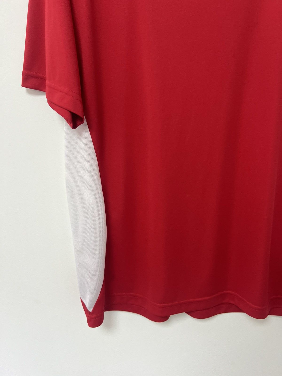 Umbro England Team Euro 2004/05 Jersey Umbro Football Shirt sz M Size US M / EU 48-50 / 2 - 8 Thumbnail