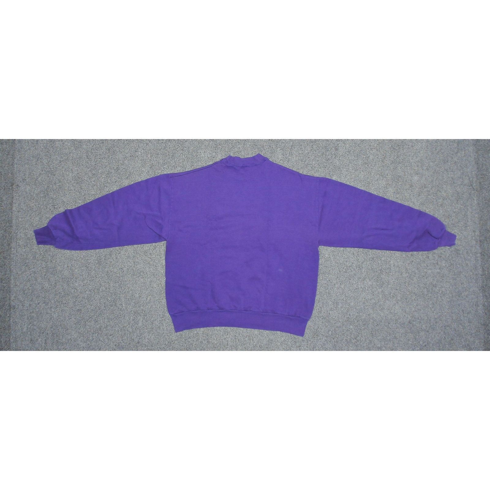Jerzees VTG Jerzees Looney Tunes 90s Tweety Bird Shoulder Sweatshirt Size XL / US 12-14 / IT 48-50 - 6 Thumbnail