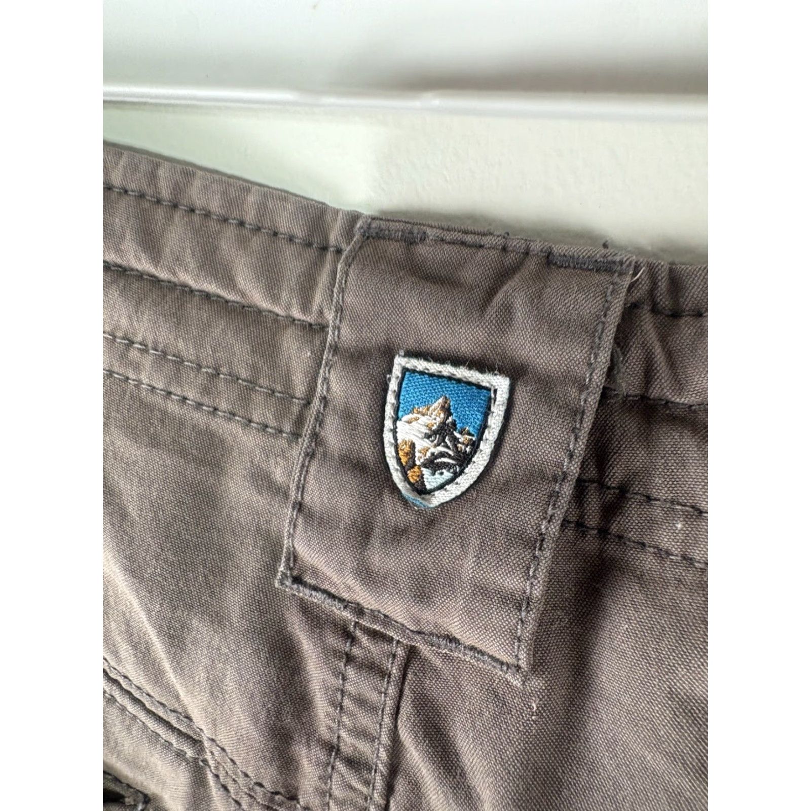 Vintage VINTAGE Kuhl Outdoors Pants Women Size 8 Softshell Cargo Pants Gray Outdoor Activewear Size 30" / US 8 / IT 44 - 5 Thumbnail