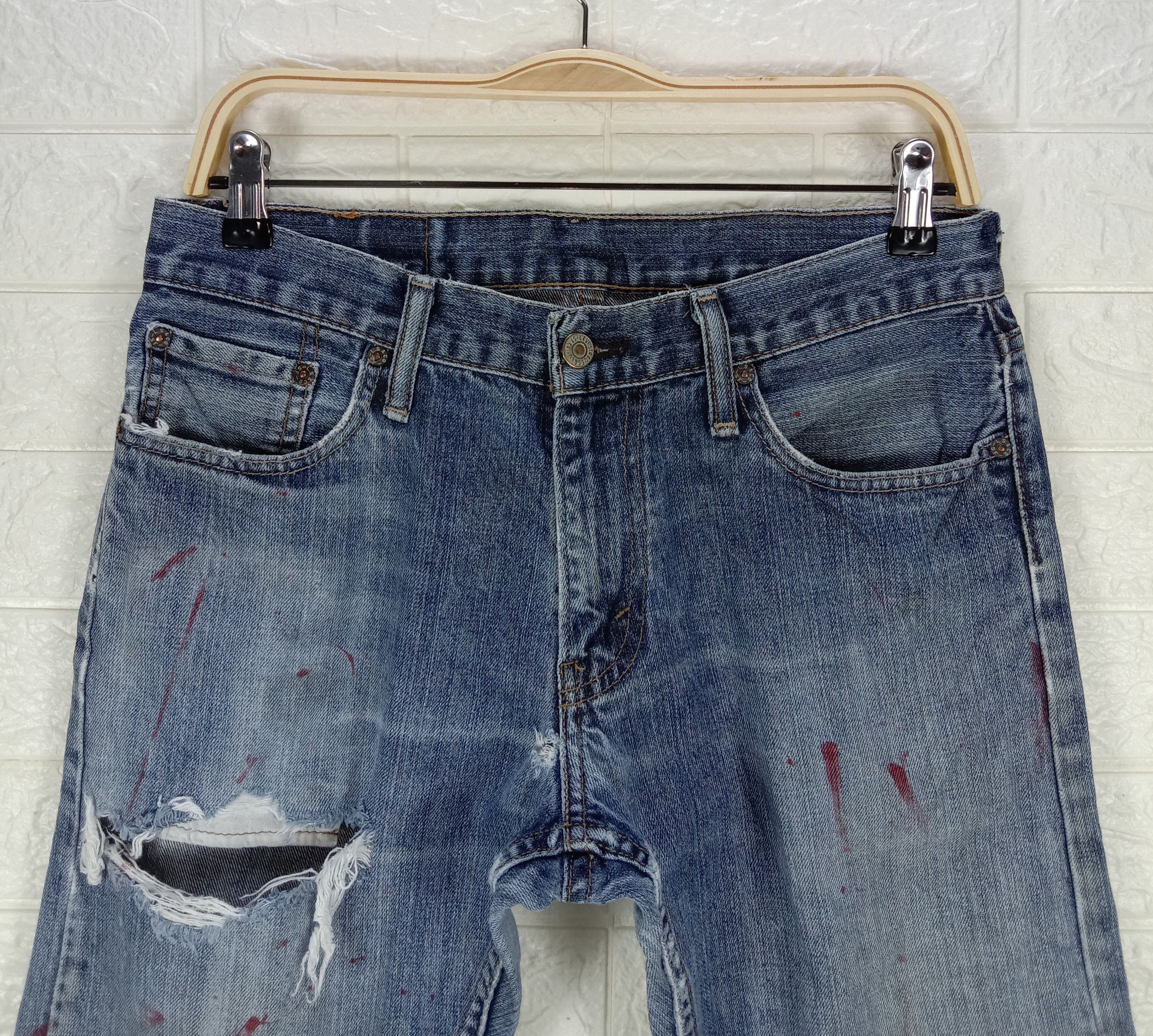 Levi's Vintage Levi's 514 Paint Splatter Jeans Distressed Denim Size US 30 / EU 46 - 2 Thumbnail