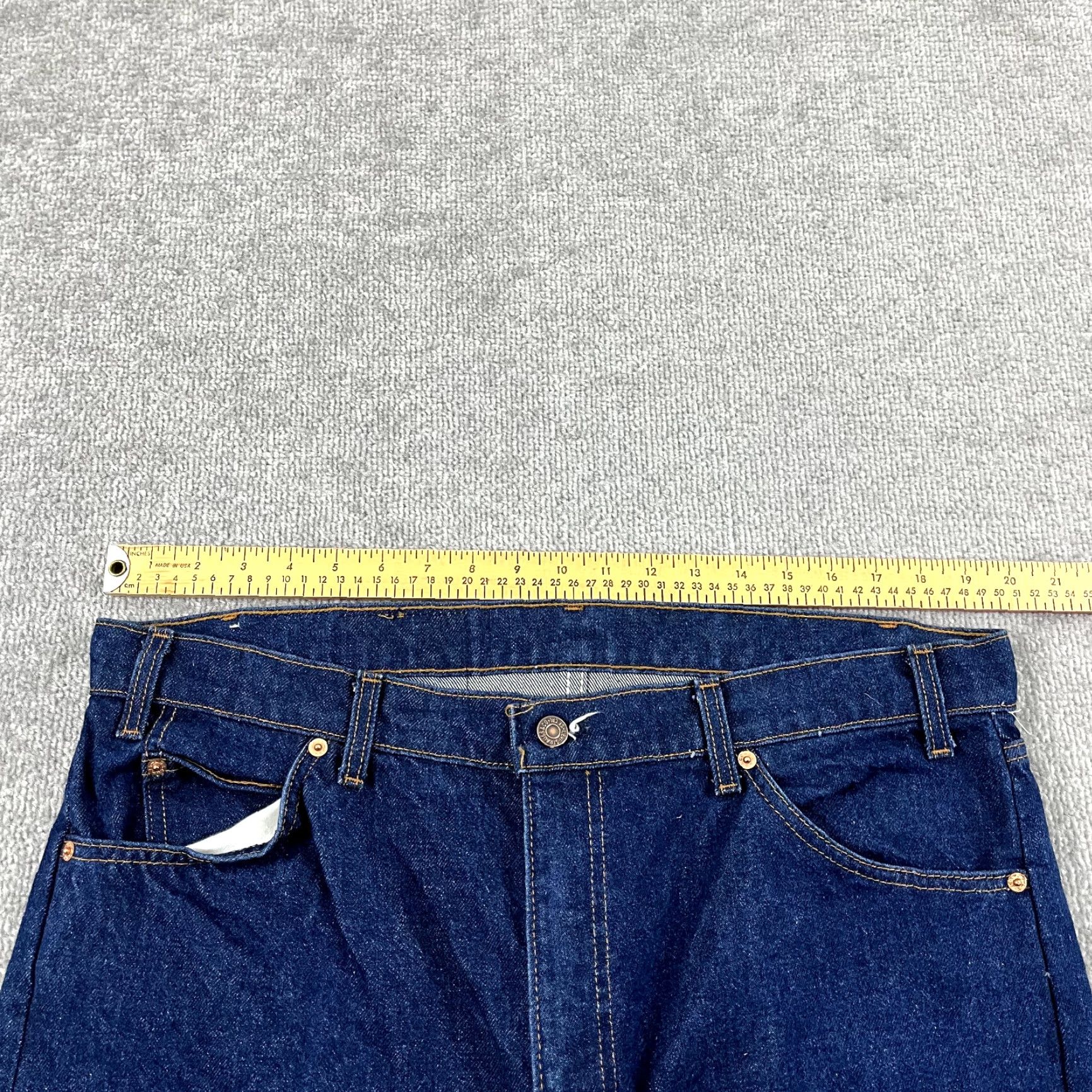 Levi's VINTAGE LEVI 505 Jeans Mens 40 x 30 Straight Blue Denim Orange Tab USA Made 80s Size US 40 / EU 56 - 5 Thumbnail