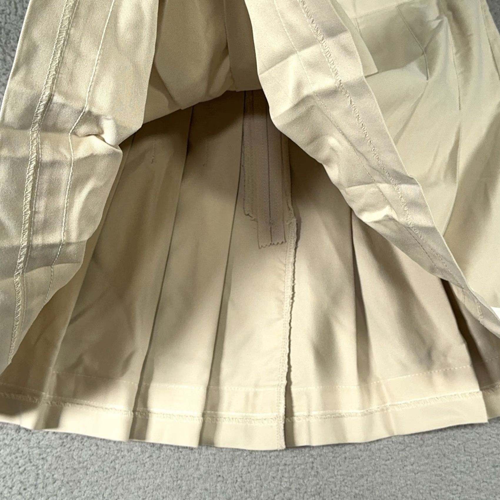 Vintage VINTAGE Tail Skirt Womens 10 Beige Pleated Tennis Golf Microtique Made USA Female Size 32" / US 10 / IT 46 - 7 Thumbnail