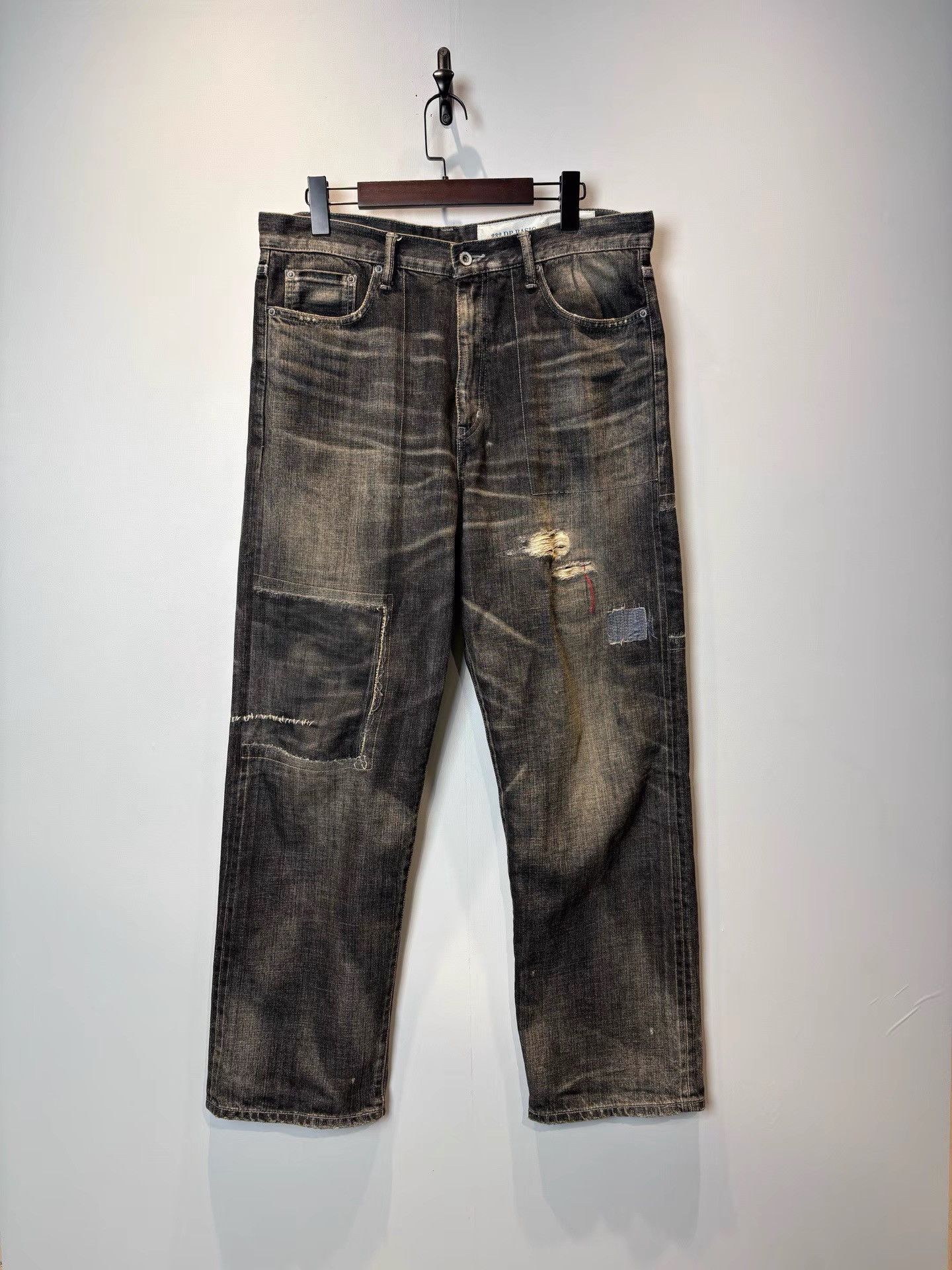 Neighborhood NEIGHBORHOOD 23AW Ripped Patch Work Denim K36 Size US 35 - 1 Thumbnail