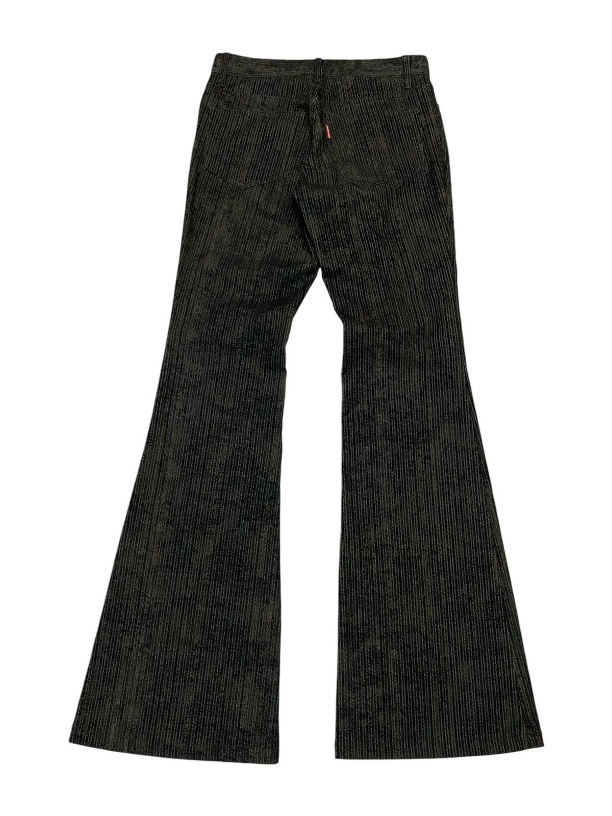 Tornado Mart 💃Tornado Mart Flare Embossed Stripes Jeans Size US 28 / EU 44 - 3 Thumbnail