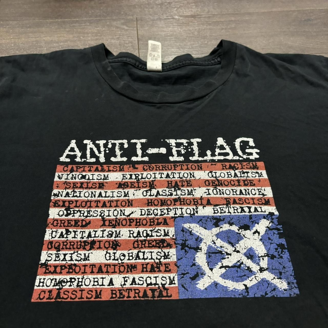 Designer Vintage anti flag t shirt 00s M Size US M / EU 48-50 / 2 - 2 Thumbnail