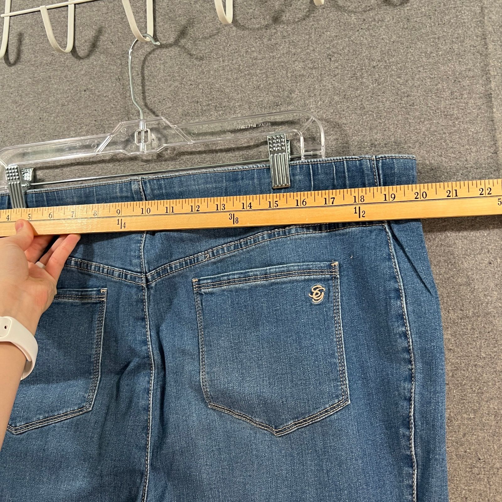 Other Susan Graver So Slimming Pull On Ankle Jean Medium Wash Size 42" / US 20 - 6 Thumbnail