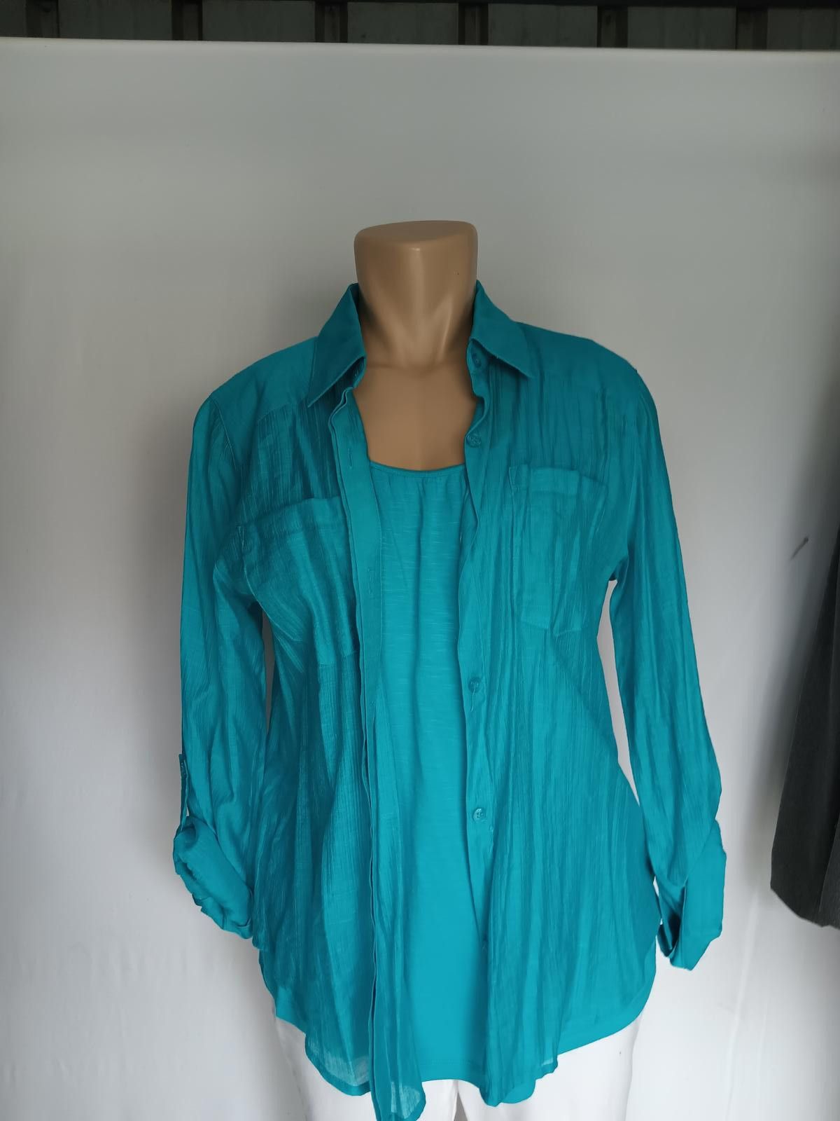 Designer Stylish Turquoise Button-Up Shirt with Tank Top Set - Chicos Size ONE SIZE - 1 Thumbnail