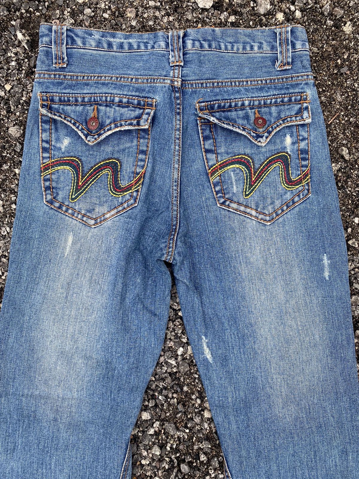 Japanese Brand Nylus Flared Distressed Size US 32 / EU 48 - 12 Thumbnail