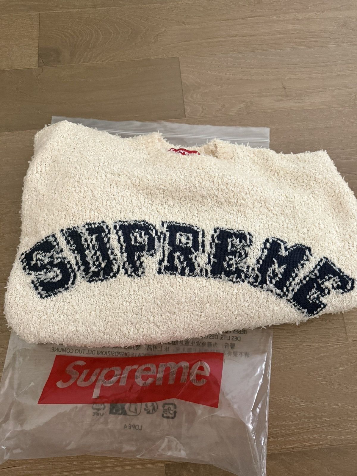 Supreme Supreme Textured Varsity Arc Sweater Stone Size US S / EU 44-46 / 1 - 4 Thumbnail