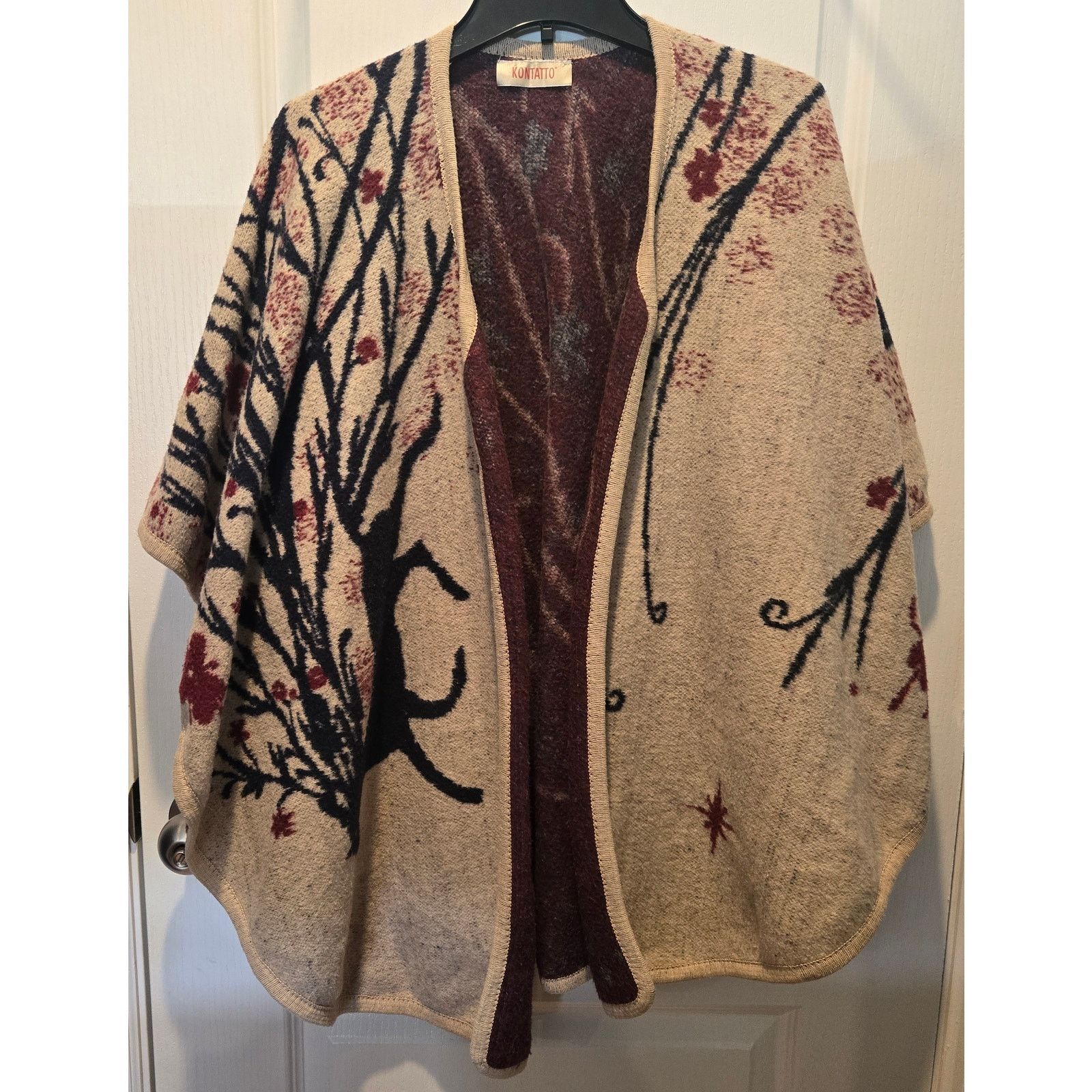 Other Kontatto one size wrap poncho cape shrug deer floral Size ONE SIZE - 1 Thumbnail