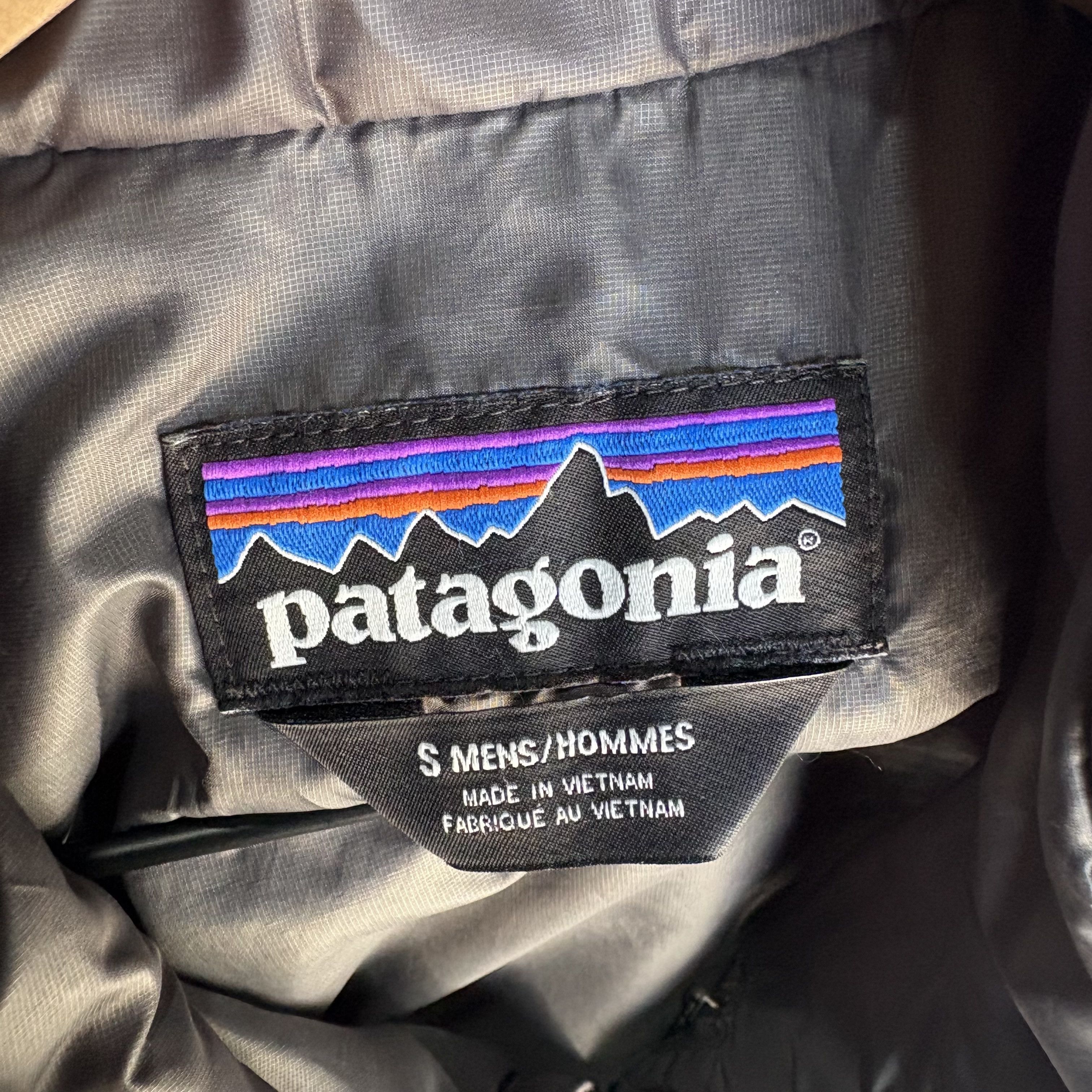Patagonia Patagonia Down Sweater Vest Men's Size Small Black Puffy Size US S / EU 44-46 / 1 - 5 Thumbnail
