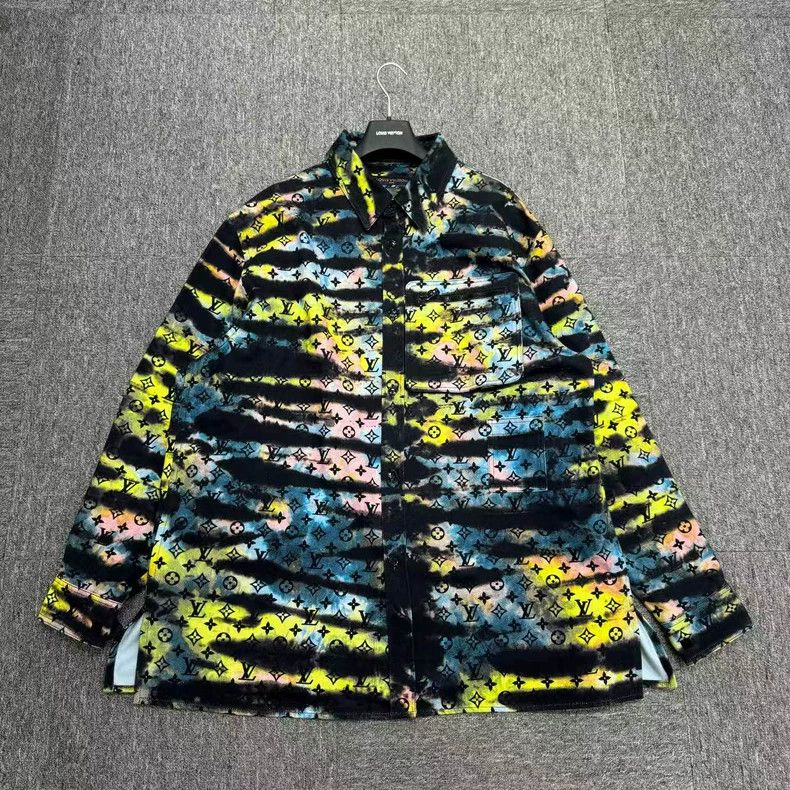 Louis Vuitton Louis Vuitton size 5l Full print of old flowers and colorfu Size US L / EU 52-54 / 3 - 1 Thumbnail