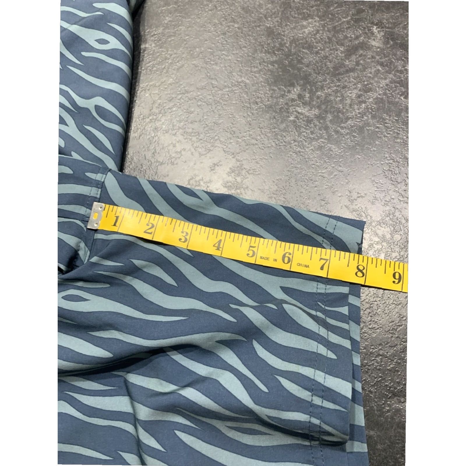 Vintage Fair Harbor Swim Shorts Mens XL Navy Blue Gray Lined 7” Beach Shorts Size US 36 / EU 52 - 7 Thumbnail