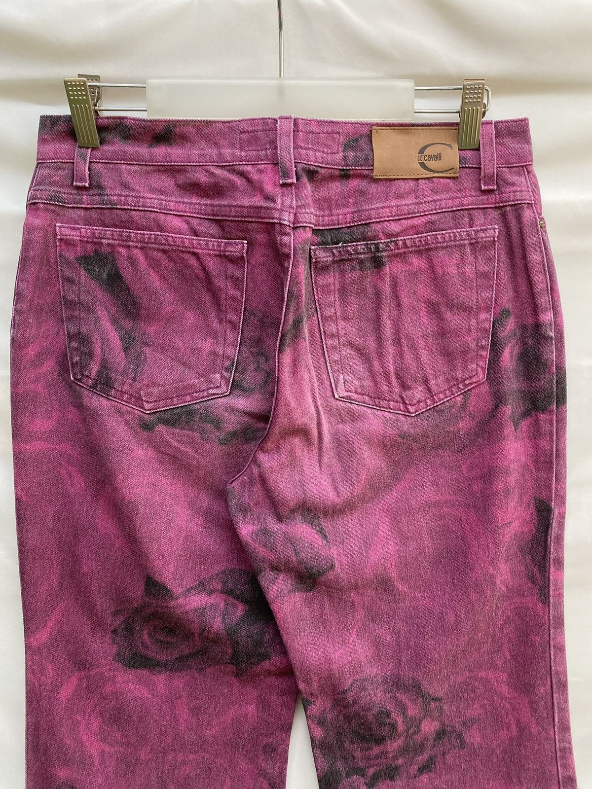 Just Cavalli Vintage JustCavalli Nocturnal Rose Blossom Bootcut Pants Size US 32 / EU 48 - 4 Thumbnail