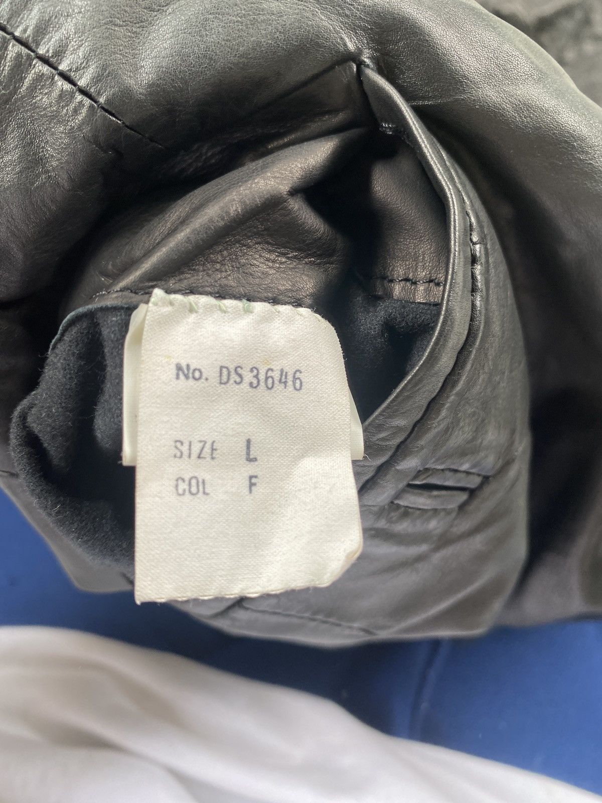 Dior 🔥BINDING Now 🔥 Vintage Dior Leather pants Size US 30 / EU 46 - 14 Thumbnail