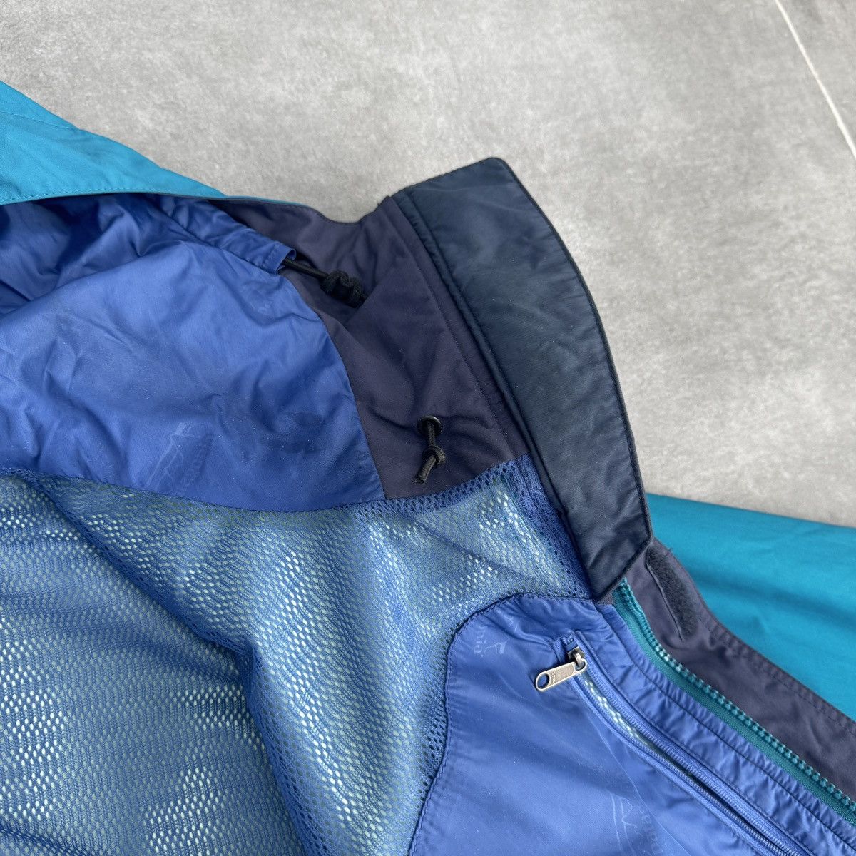 Patagonia Vintage Patagonia Nylon Storm Coat Jacket 90s Blue Size XL Size US XL / EU 56 / 4 - 10 Thumbnail