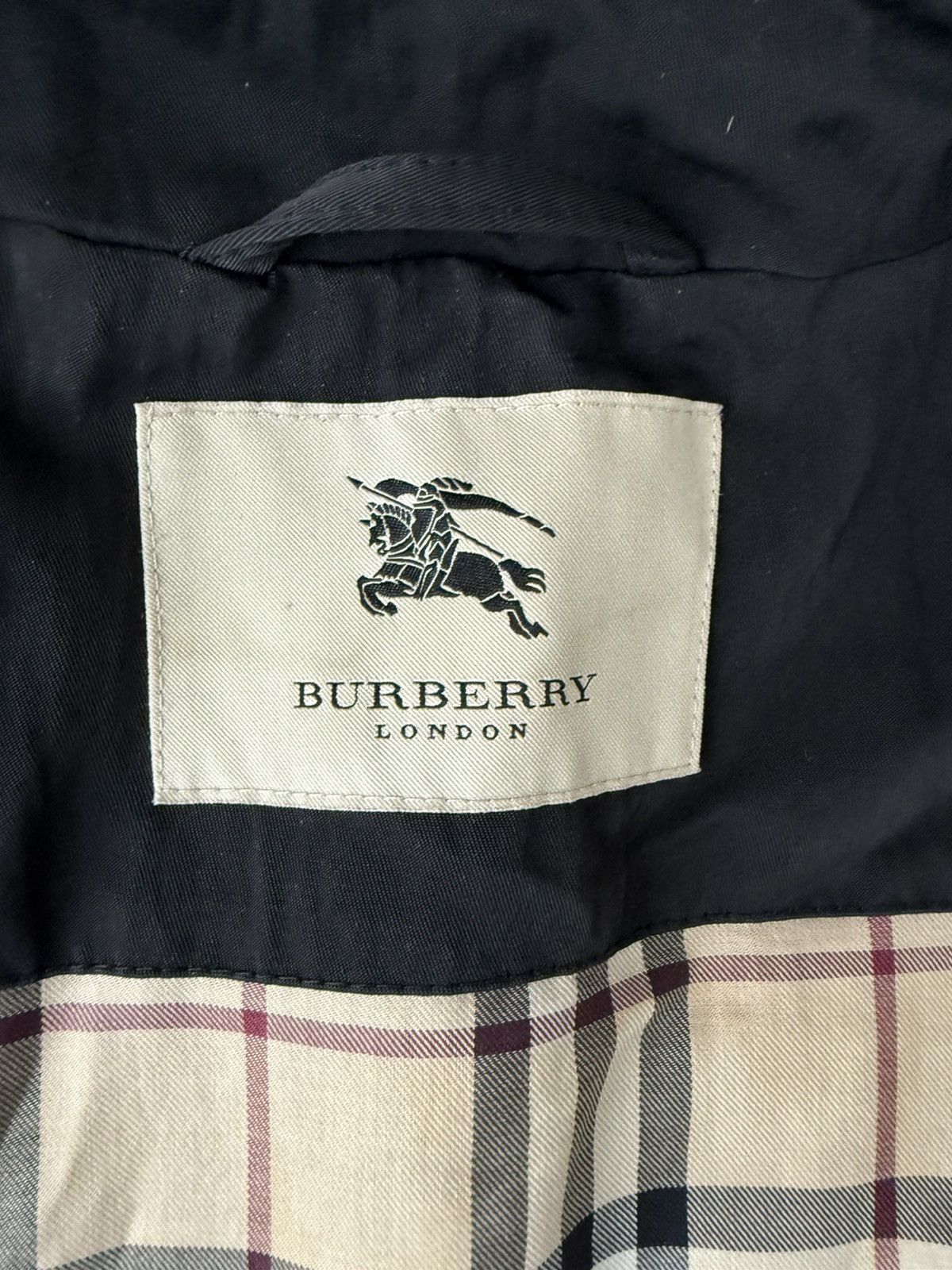 Burberry Burberry Black nova check 90s London jacket Size XS / US 0-2 / IT 36-38 - 5 Thumbnail