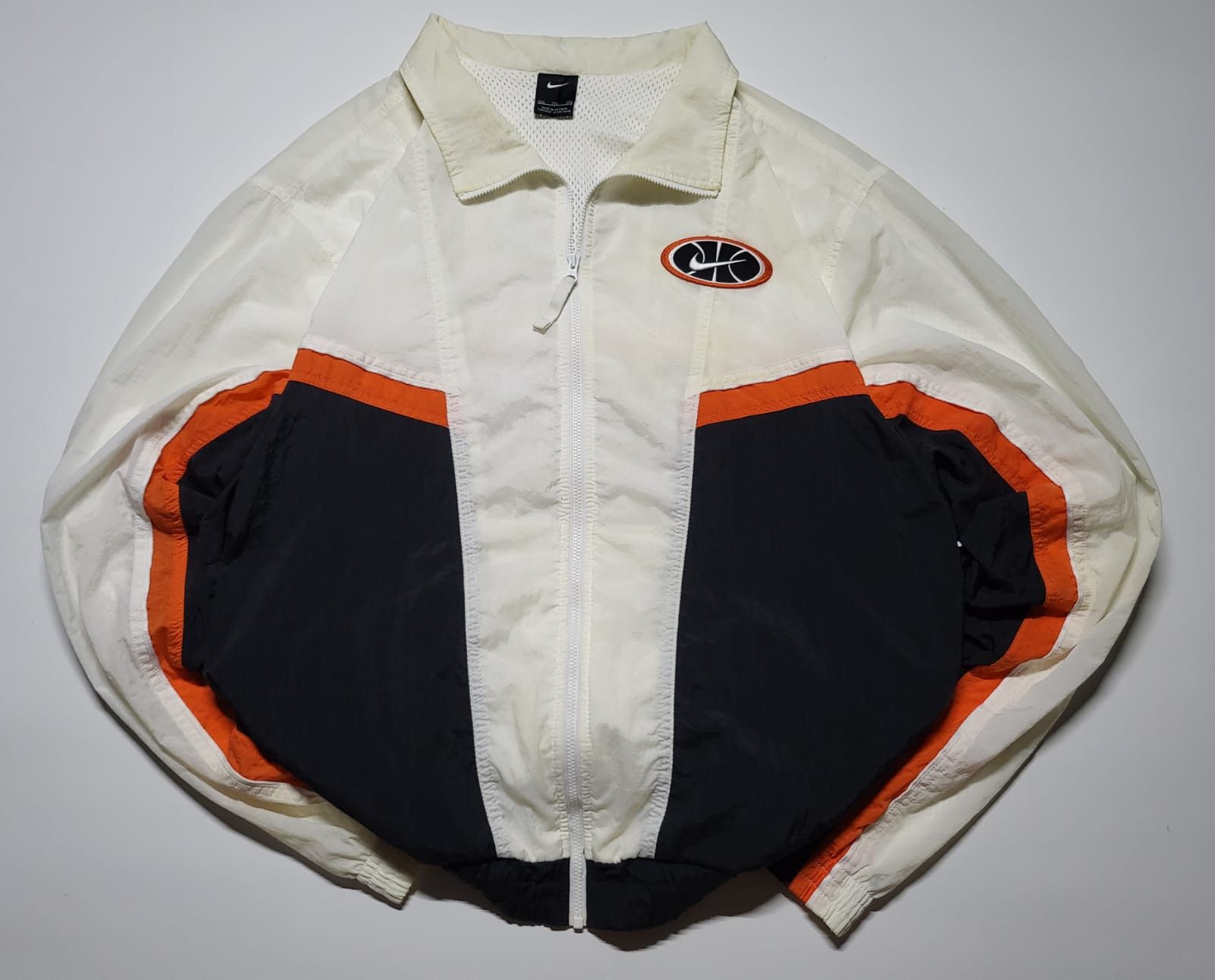 Nike Vintage Men s Nike Throwback woven Sports Basketball jacket Grailed