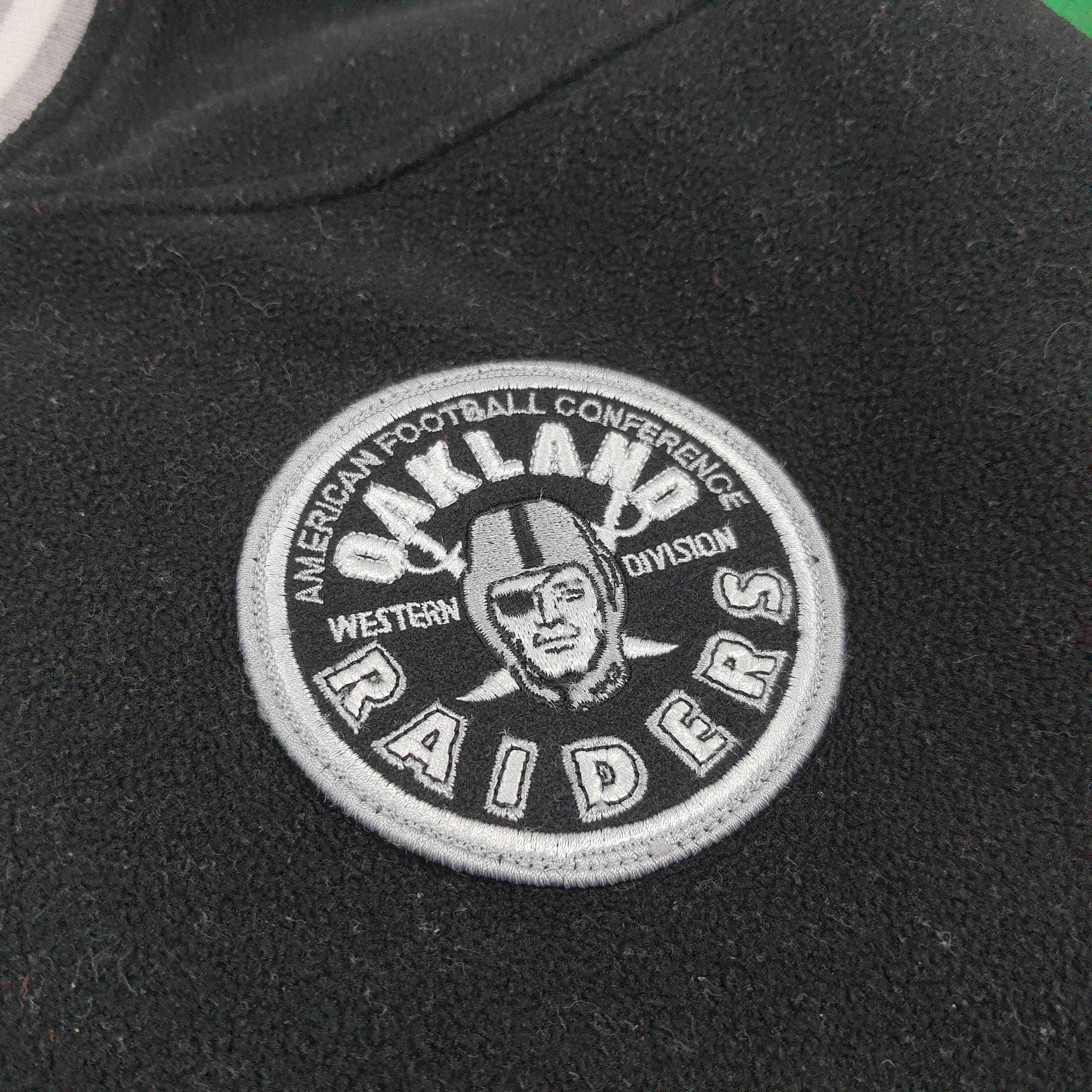 NFL Vinatge 90s Oakland Raiders NFL Goldwin Sweatshirt C292N22 Size US XL / EU 56 / 4 - 2 Thumbnail