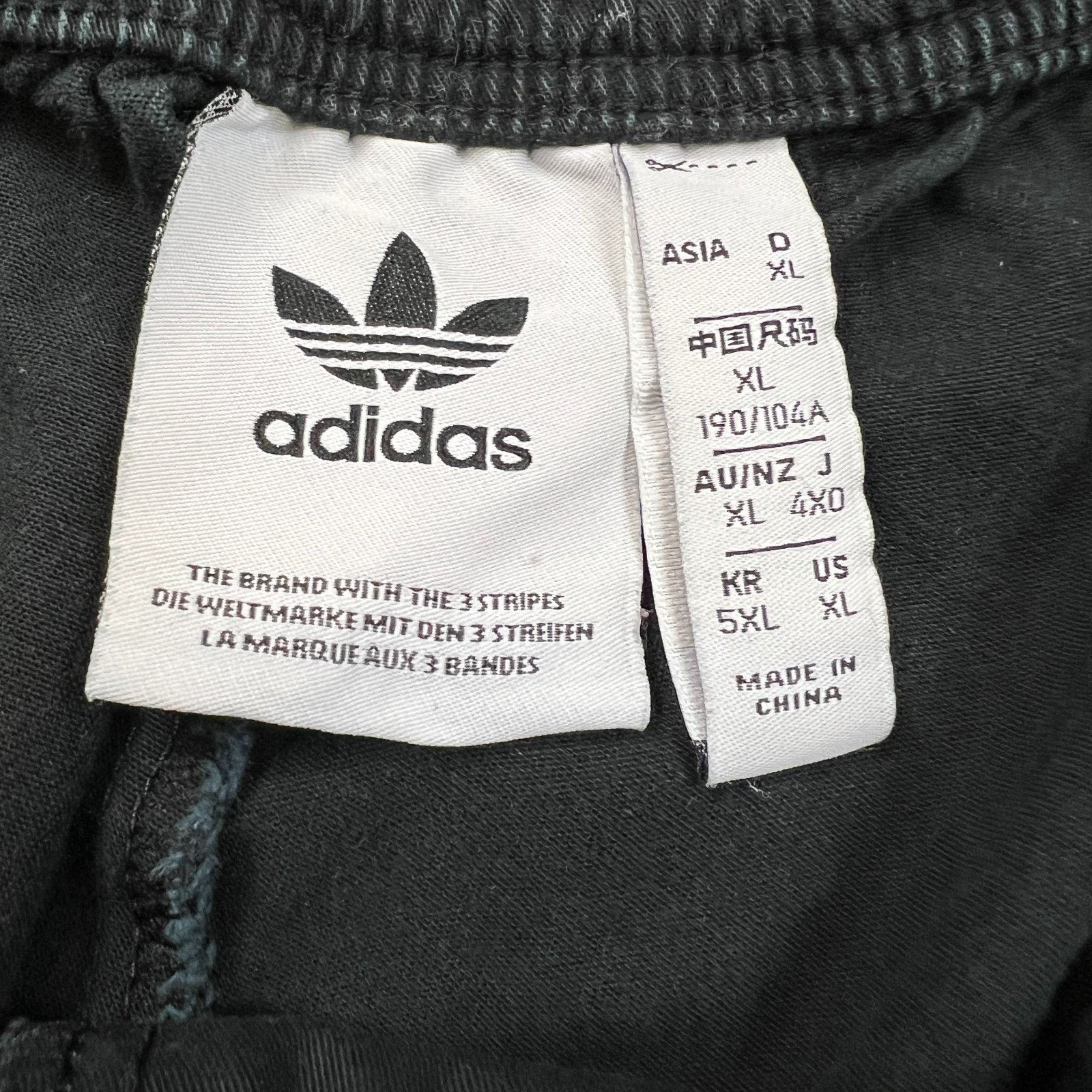 Adidas × Vintage Adidas Originals Adventure Cargo Trousers Convertible Pants Size US 34 / EU 50 - 10 Thumbnail