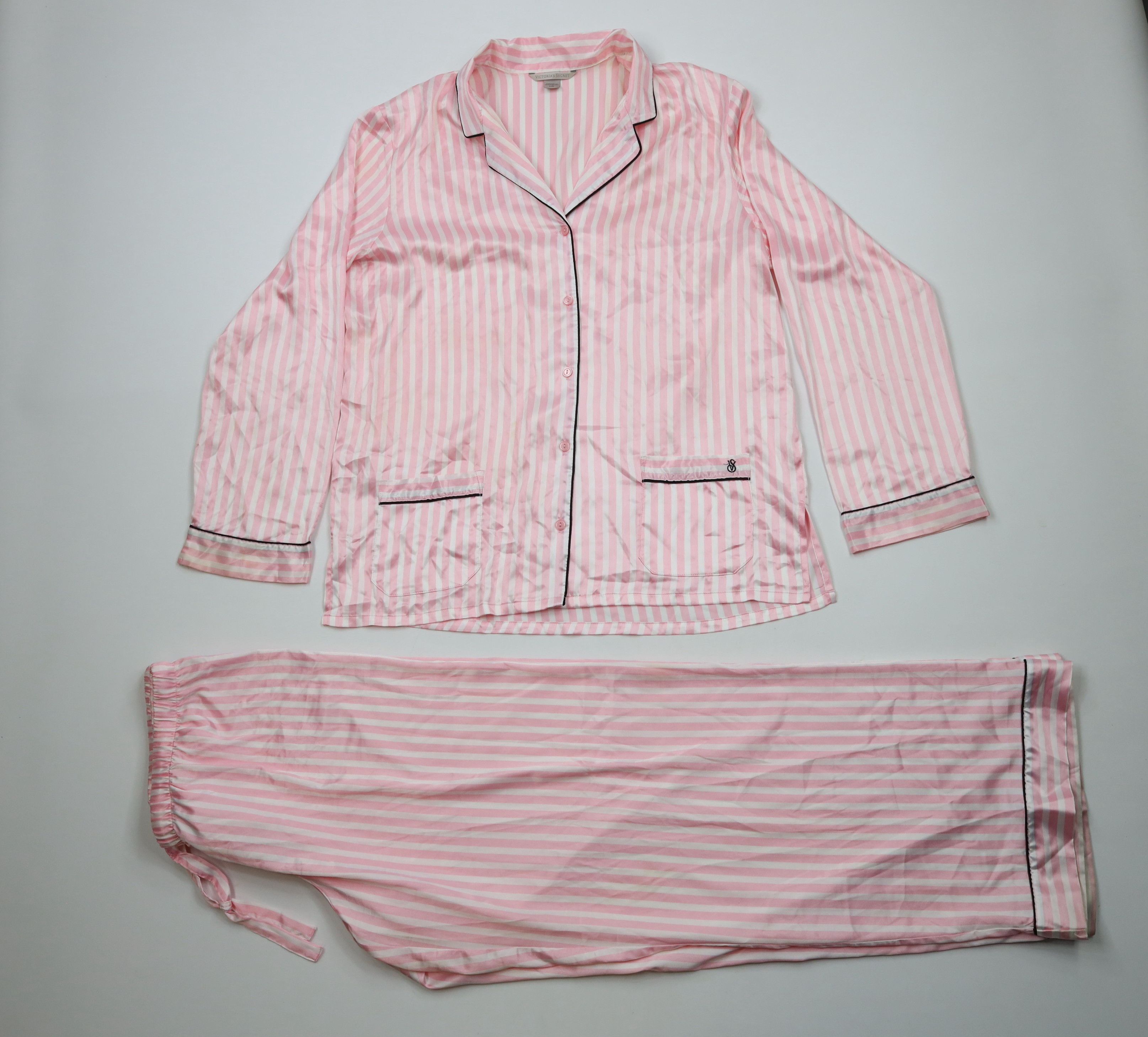 Victoria's Secret × Vintage Vintage Victoria's Secret Silky Polyester Striped Pajamas Size L / US 10 / IT 46 - 1 Thumbnail